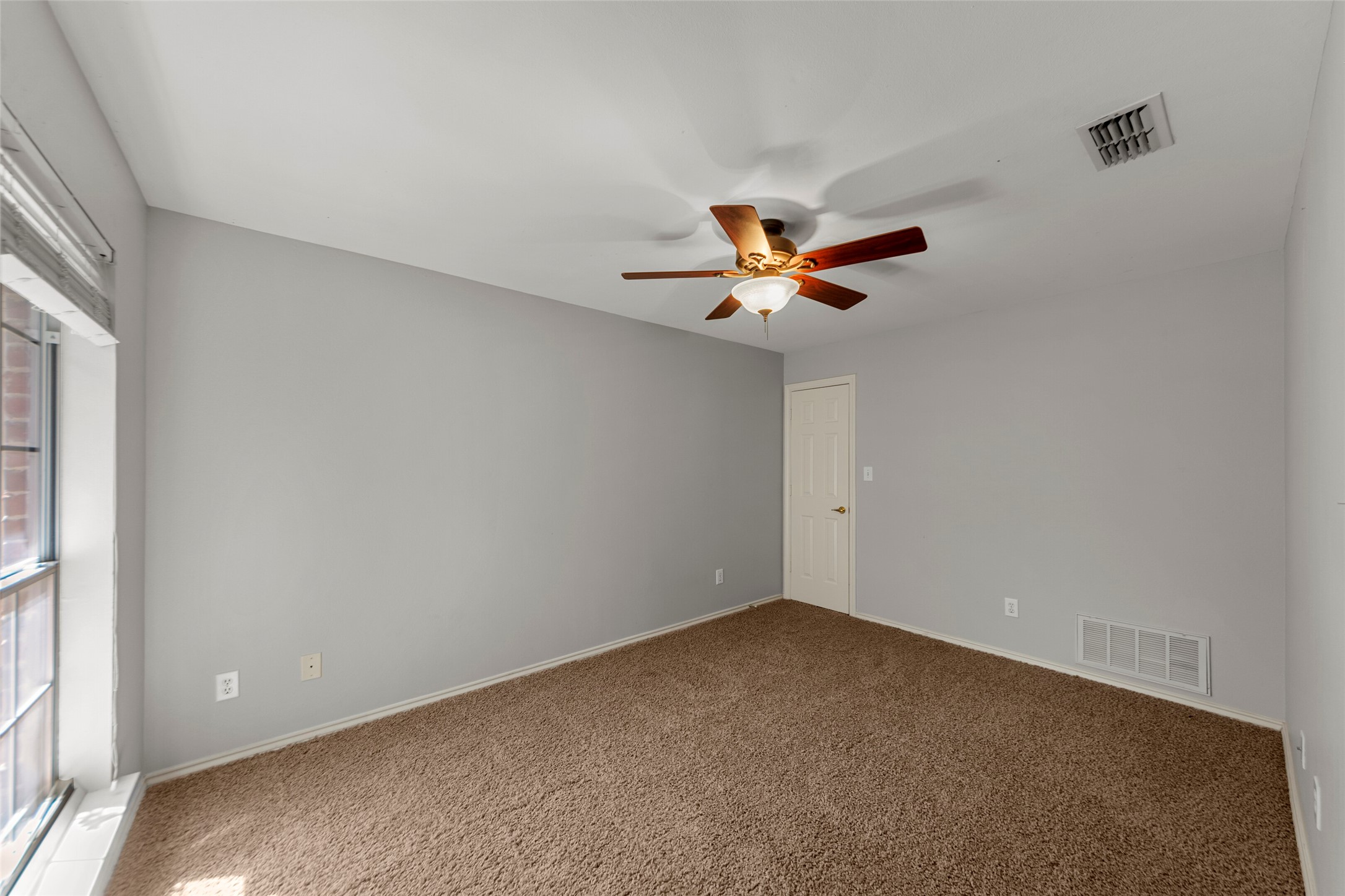 917 Hills Creek Drive Mckinney TX 75072