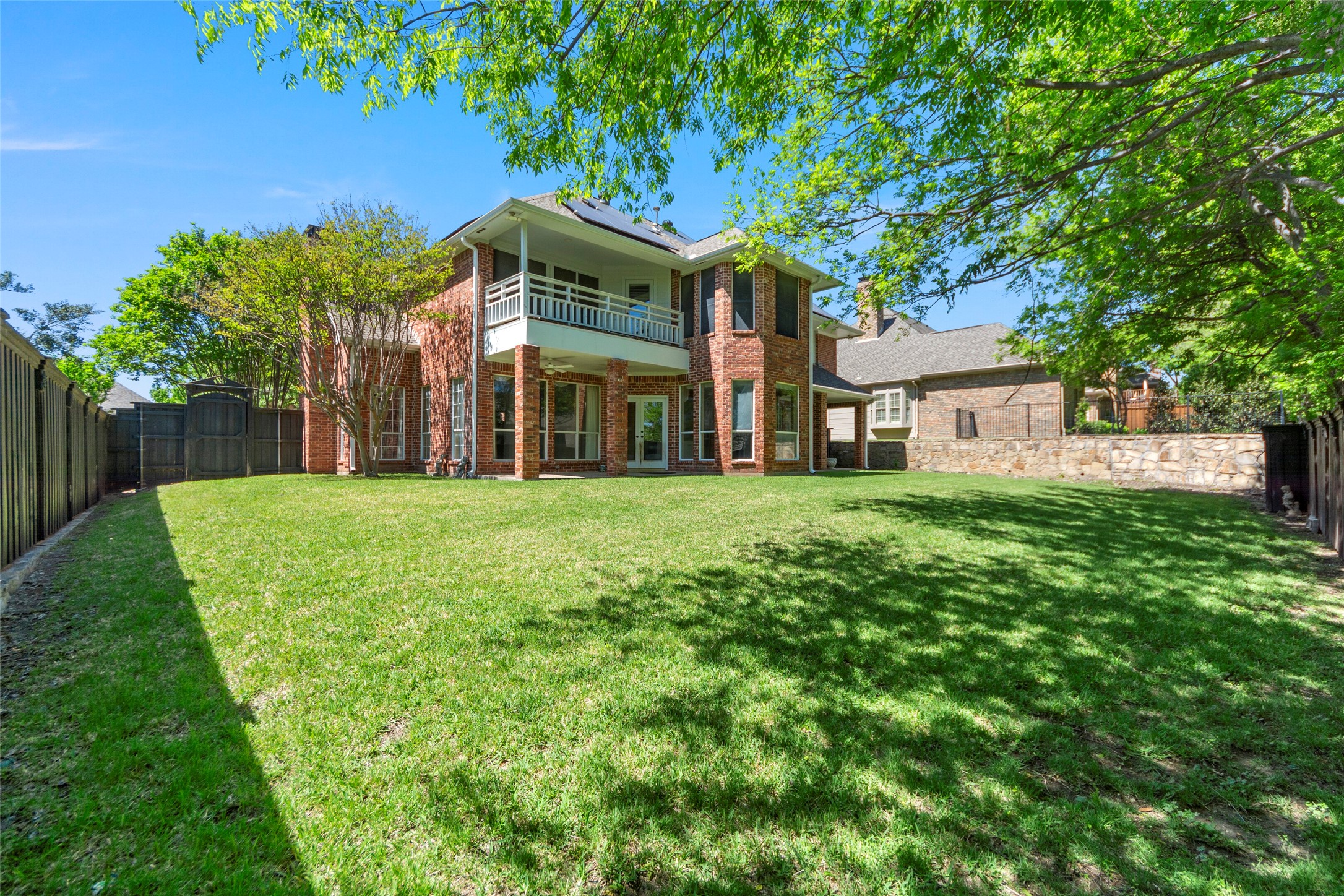 917 Hills Creek Drive Mckinney TX 75072