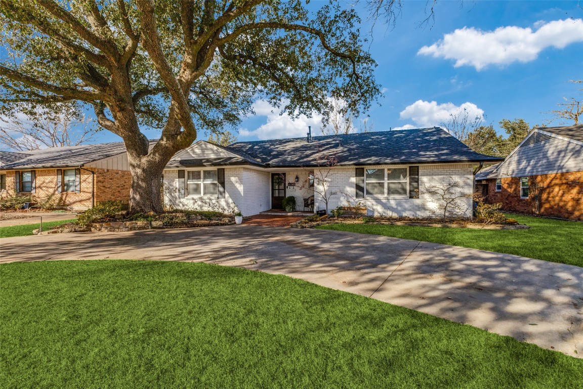 10423 Chesterton Drive Dallas TX 75238