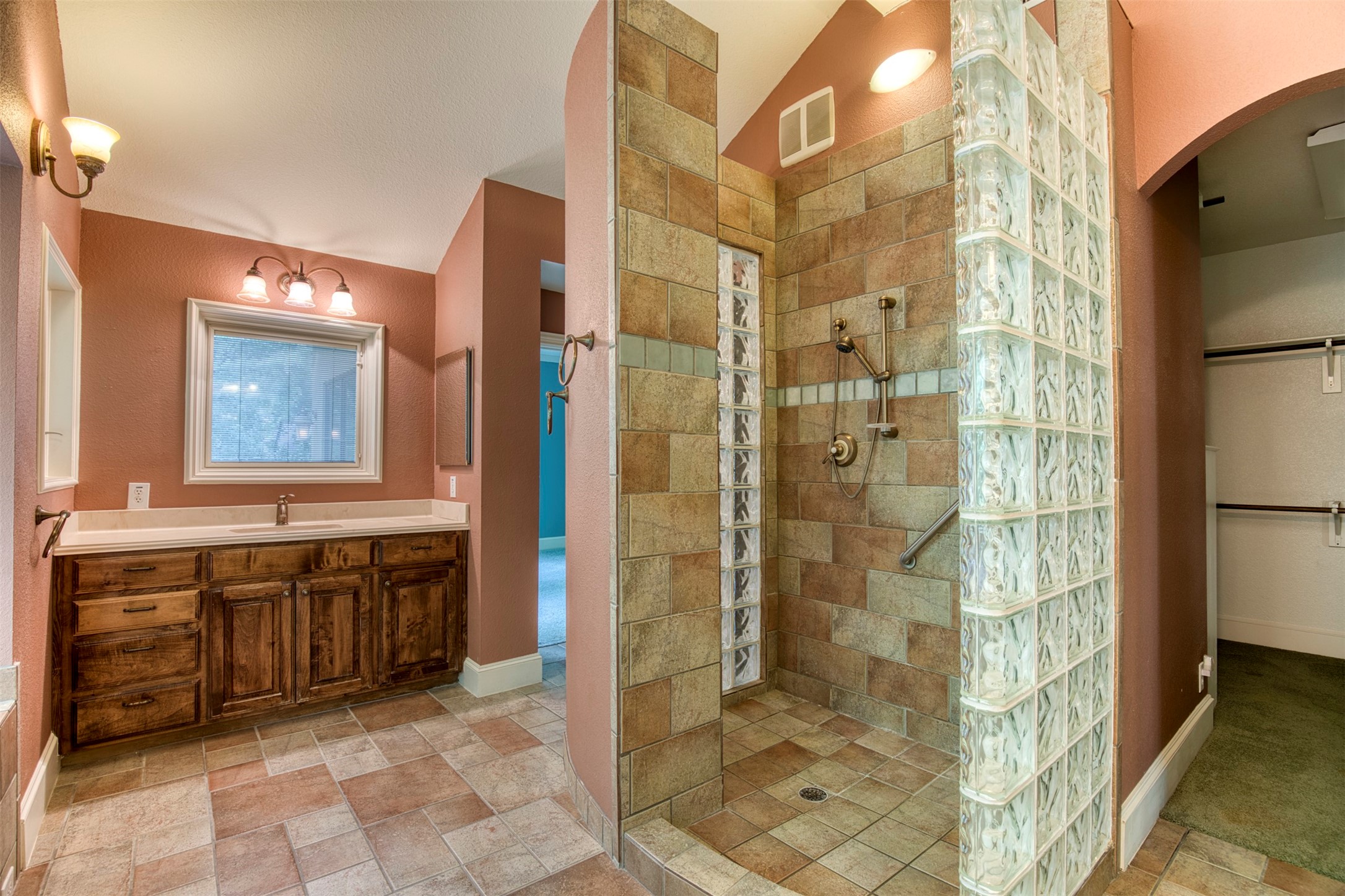 711 Pearl Cove Oak Point TX 75068