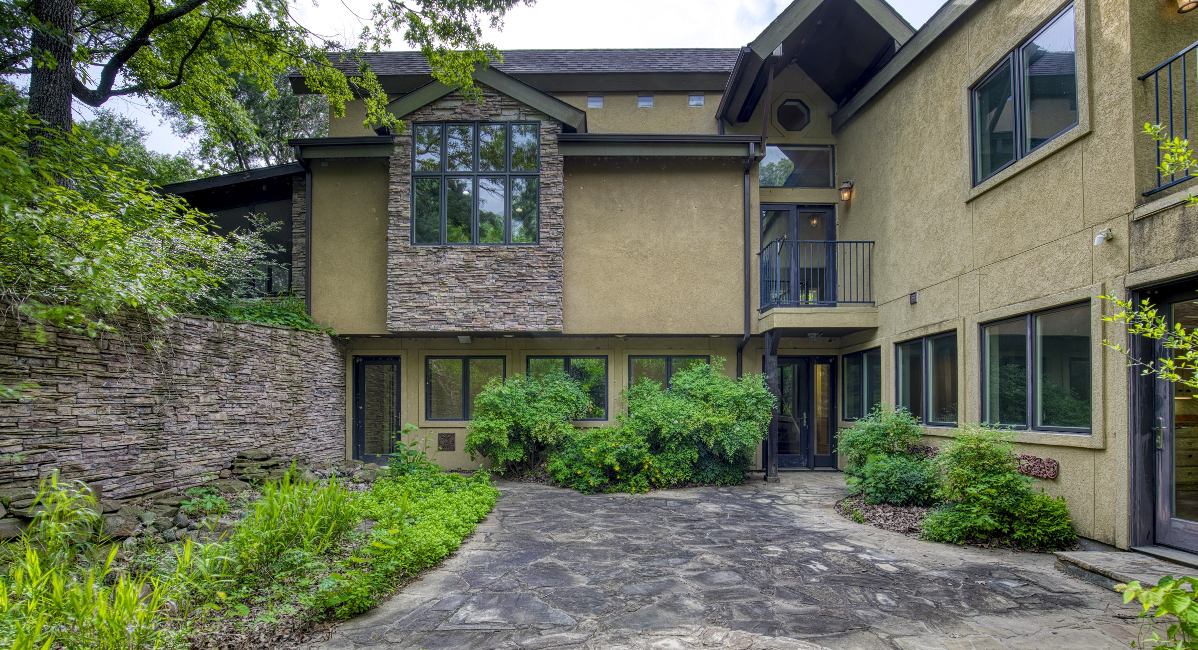 711 Pearl Cove Oak Point TX 75068