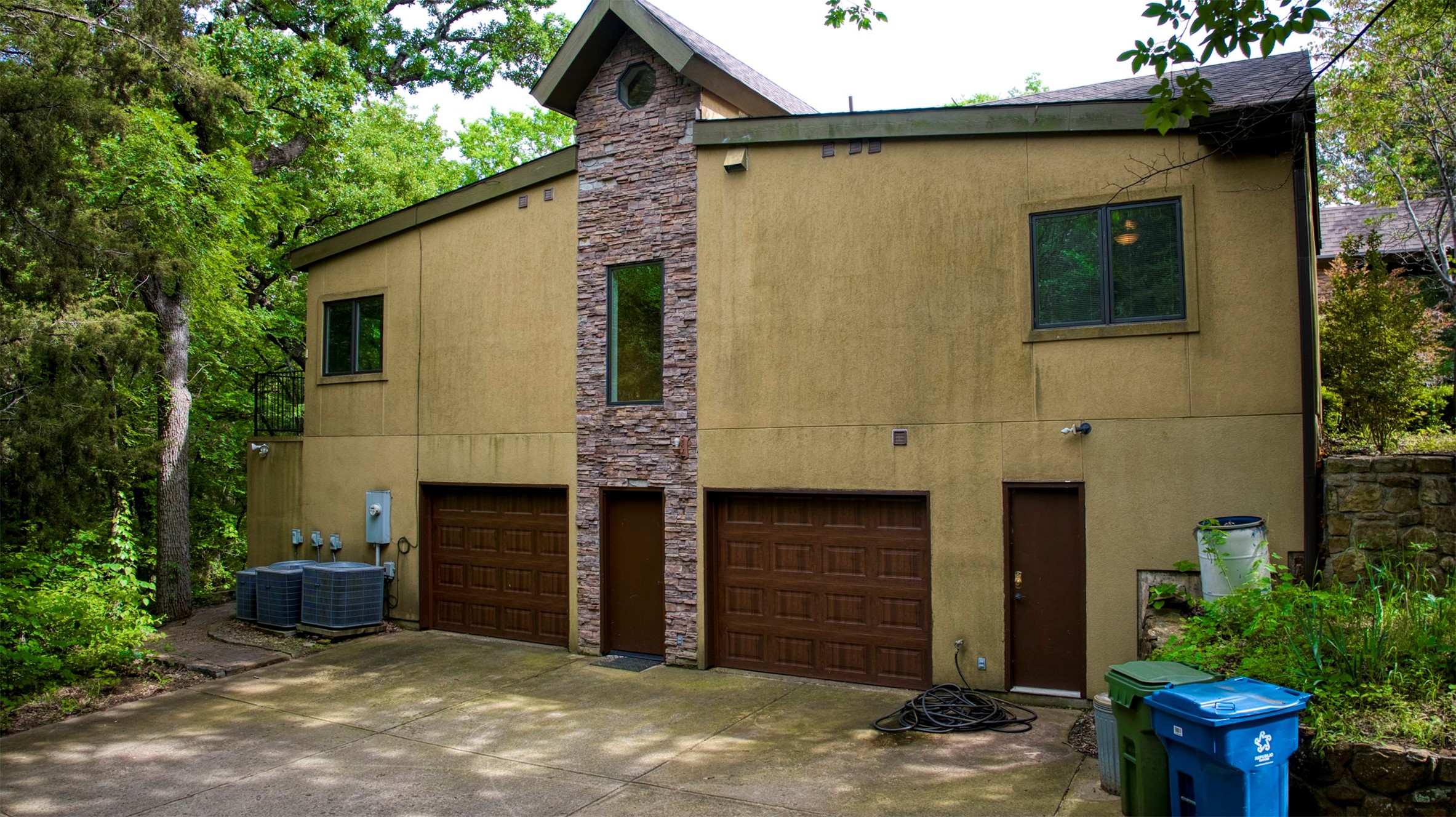 711 Pearl Cove Oak Point TX 75068