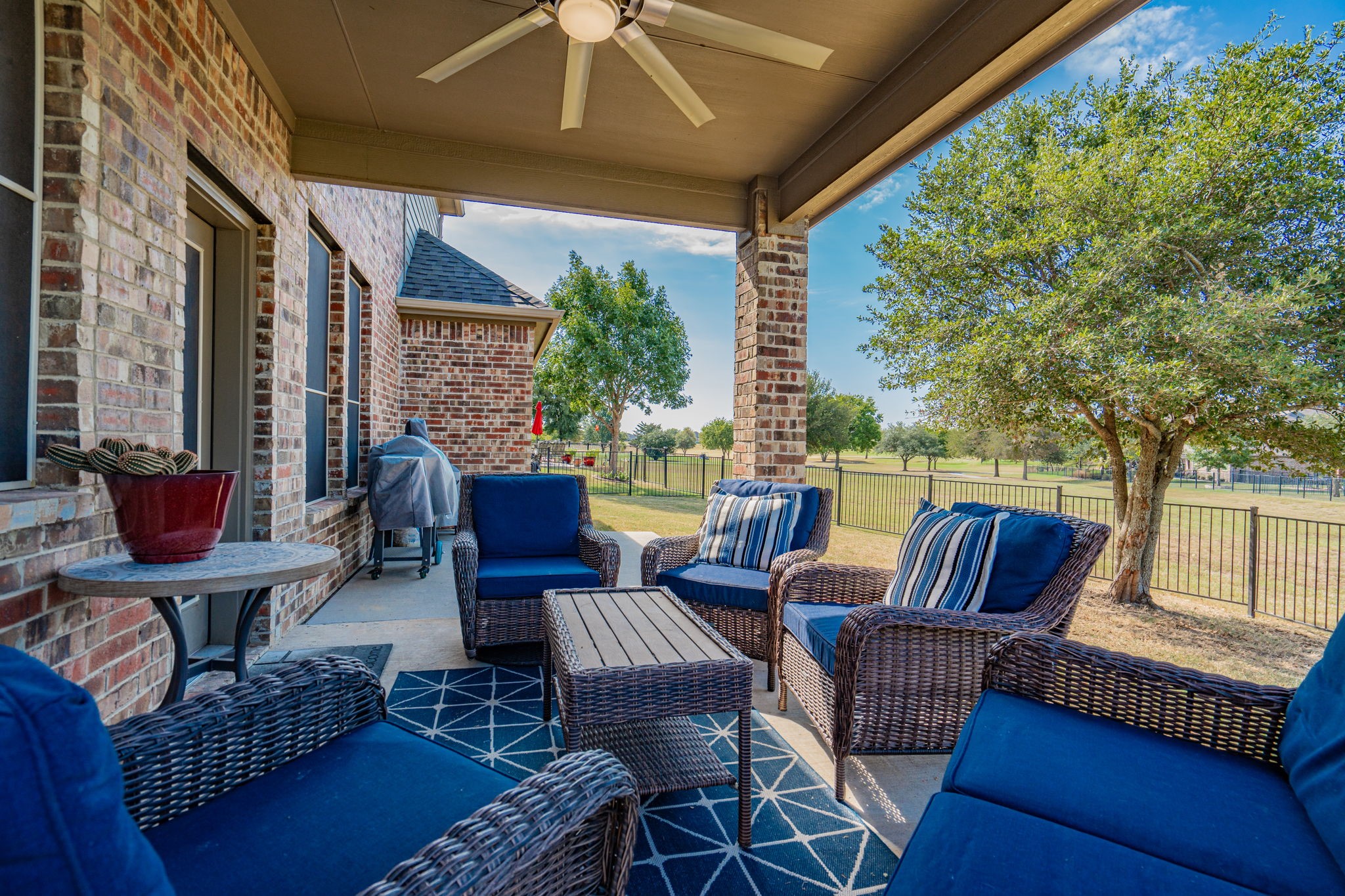 2612 Sabine Circle Royse City TX 75189