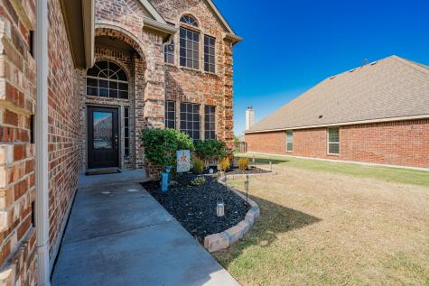2612 Sabine Circle Royse City TX 75189