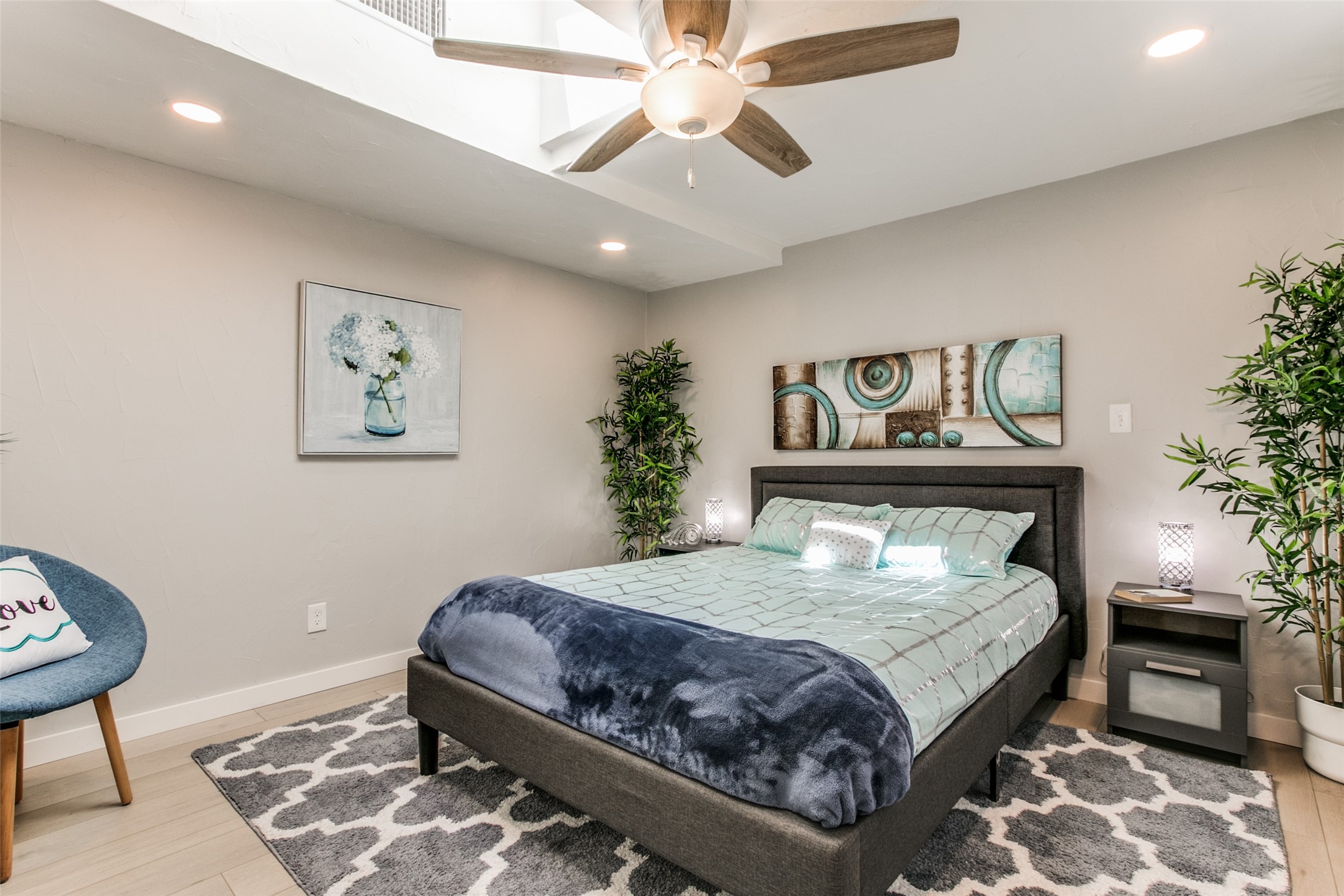 2010 N Locust Street Denton TX 76209