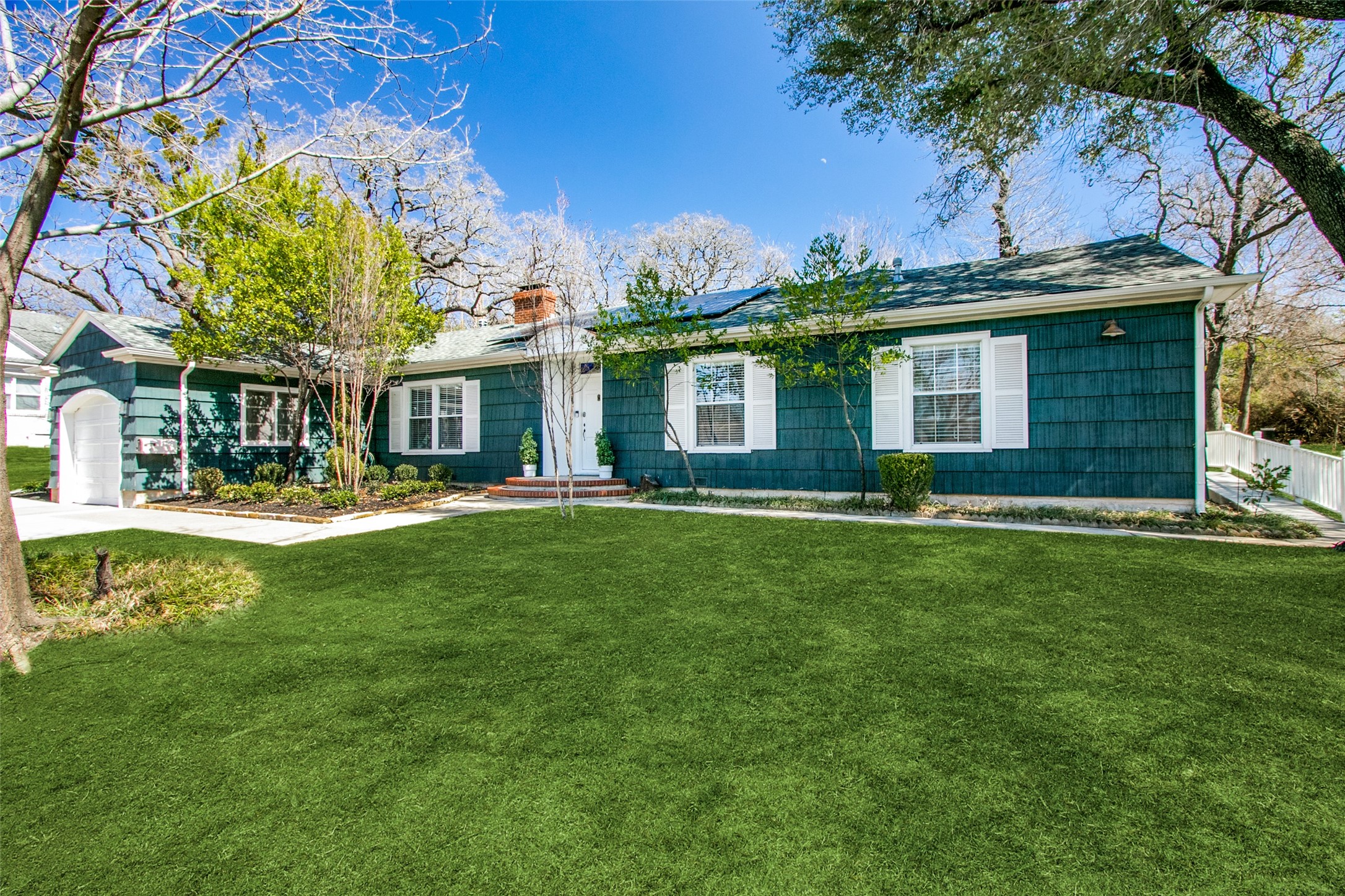 2010 N Locust Street Denton TX 76209
