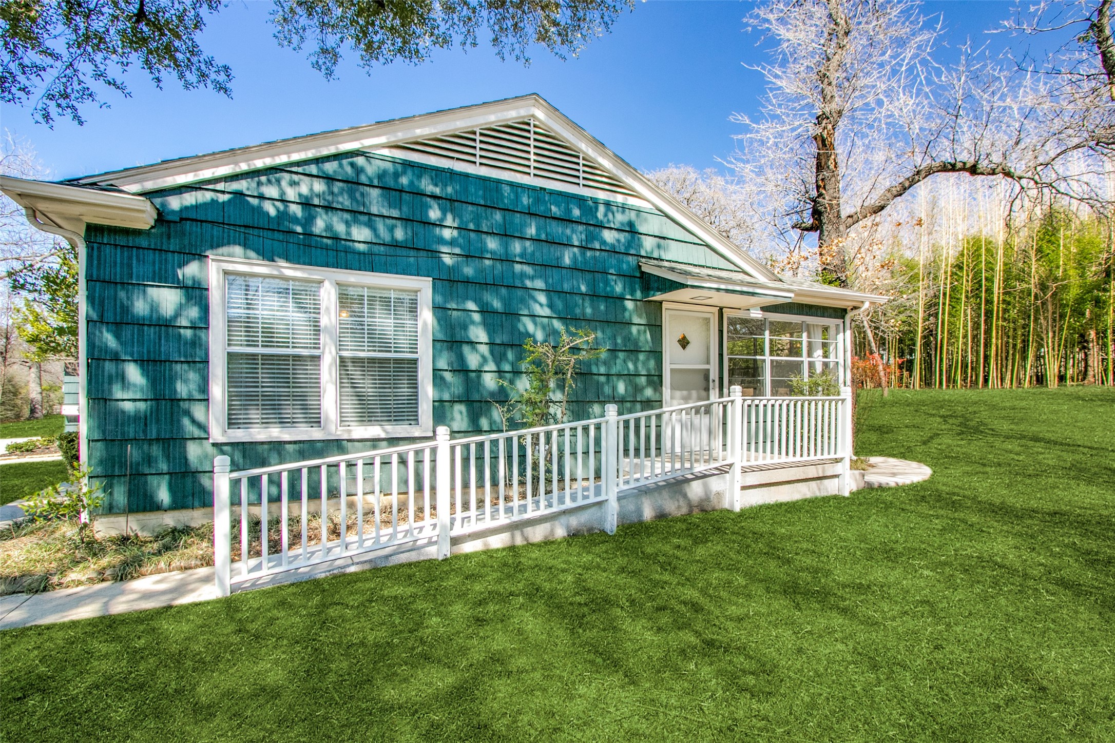 2010 N Locust Street Denton TX 76209