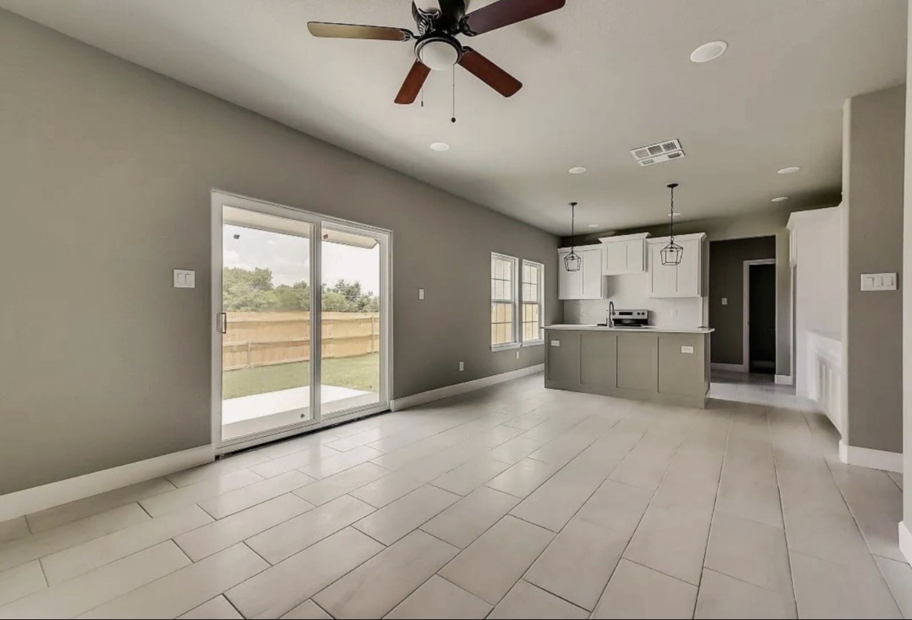 1901 Kelly Street Fort Worth TX 76104