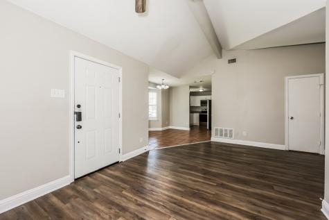 10522 Woodleaf Drive Dallas TX 75227