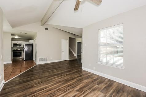 10522 Woodleaf Drive Dallas TX 75227
