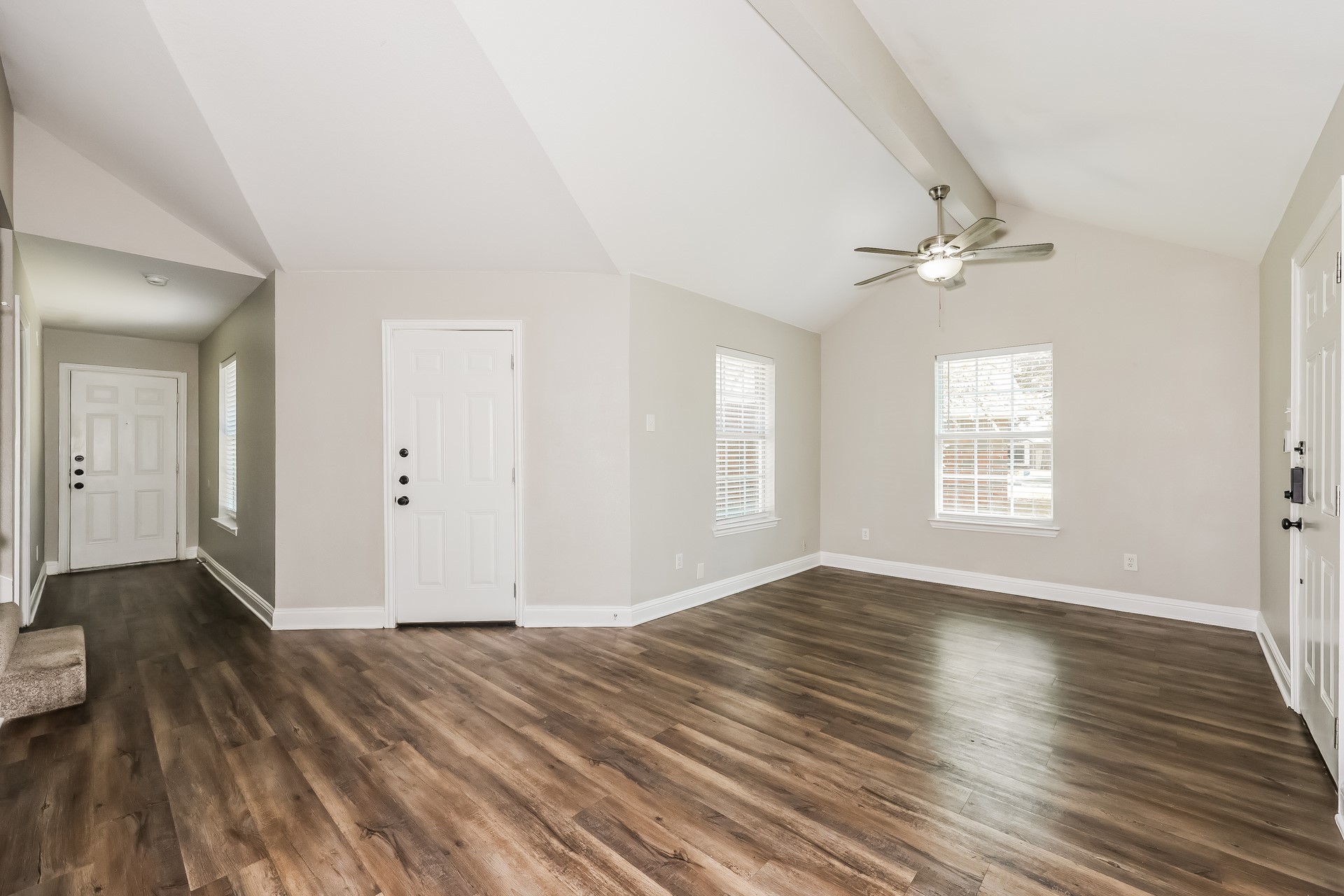 10522 Woodleaf Drive Dallas TX 75227