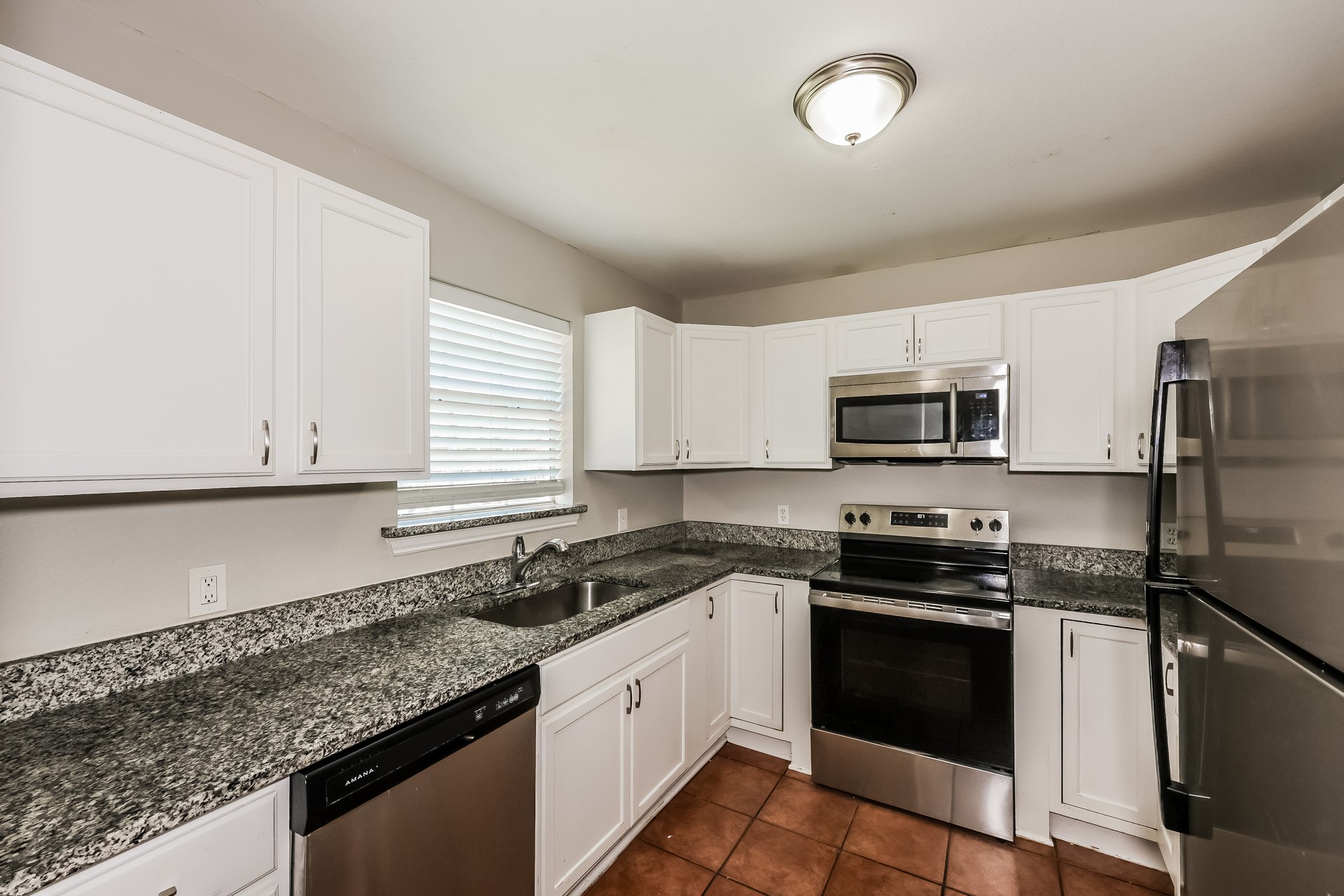 10522 Woodleaf Drive Dallas TX 75227