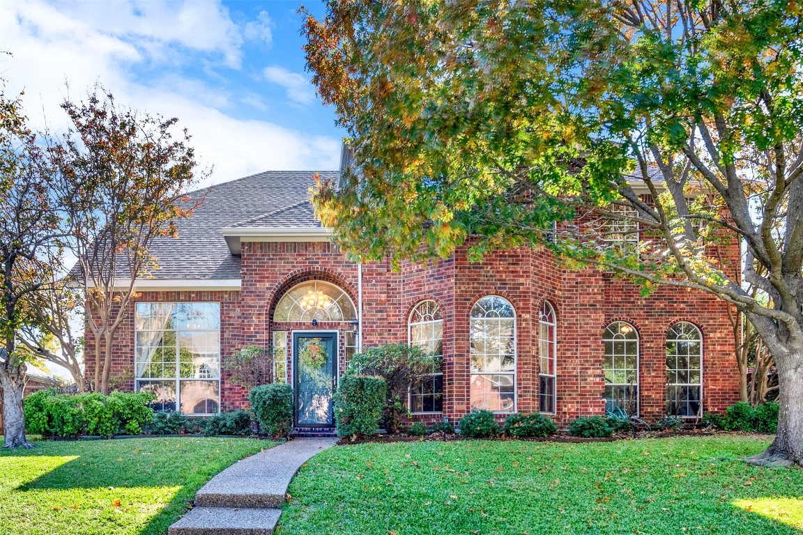 5704 Baskerville Drive Richardson TX 75082