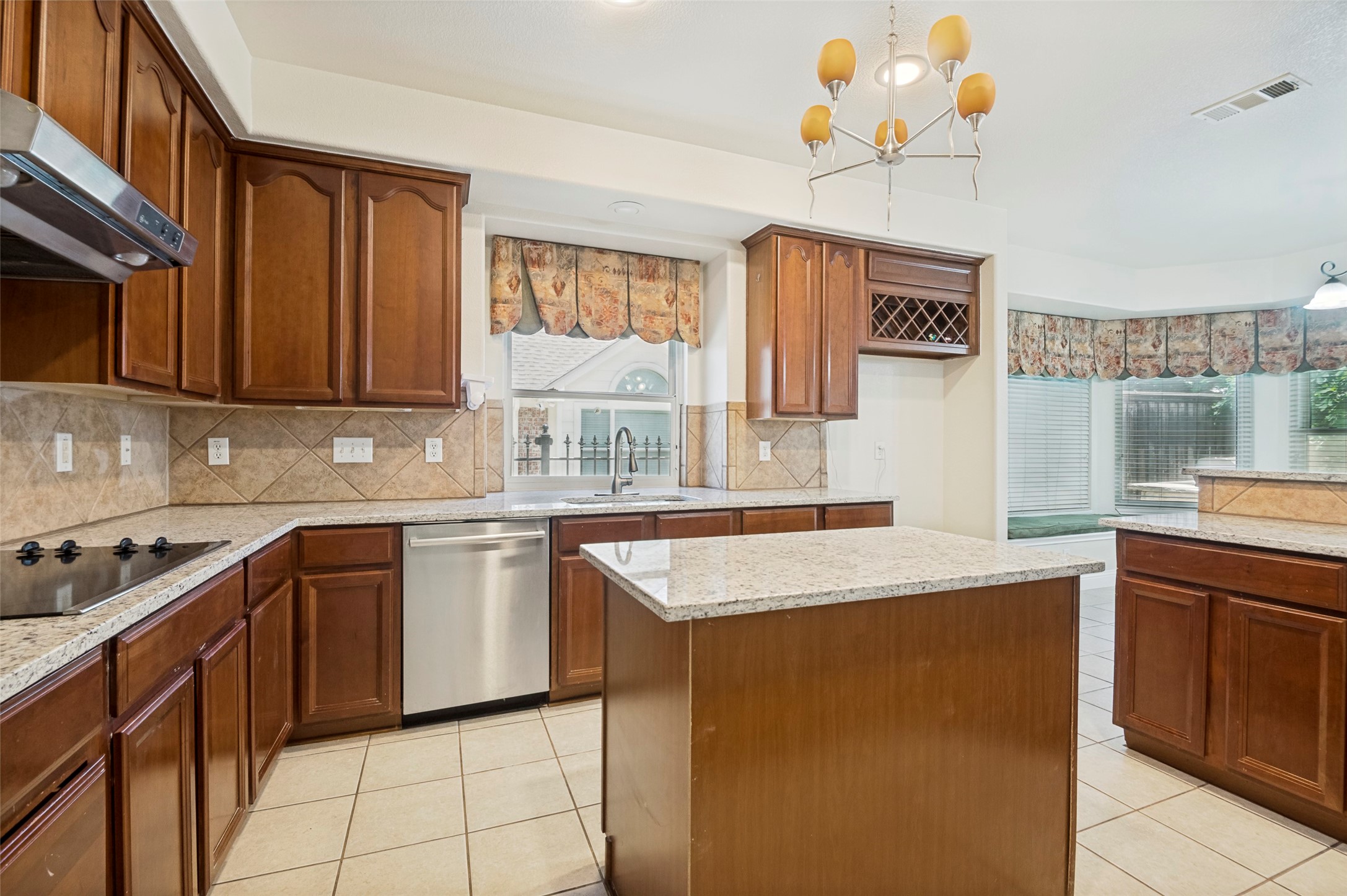 2471 Somervell Trail Grand Prairie TX 75052