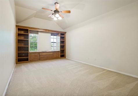 2471 Somervell Trail Grand Prairie TX 75052