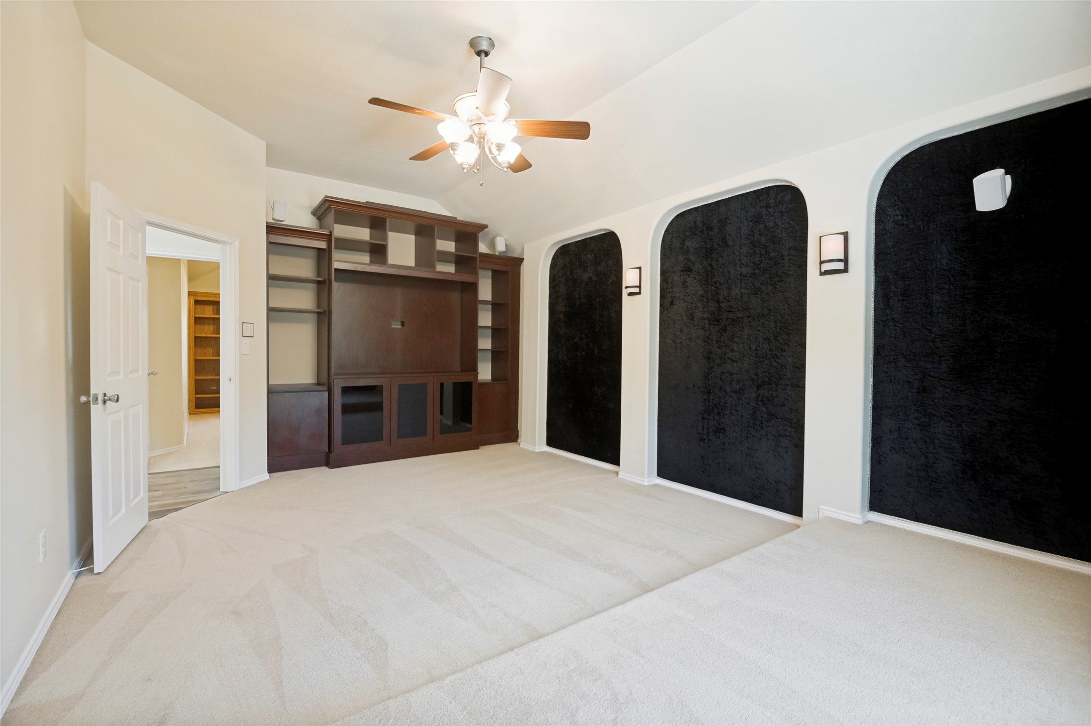 2471 Somervell Trail Grand Prairie TX 75052