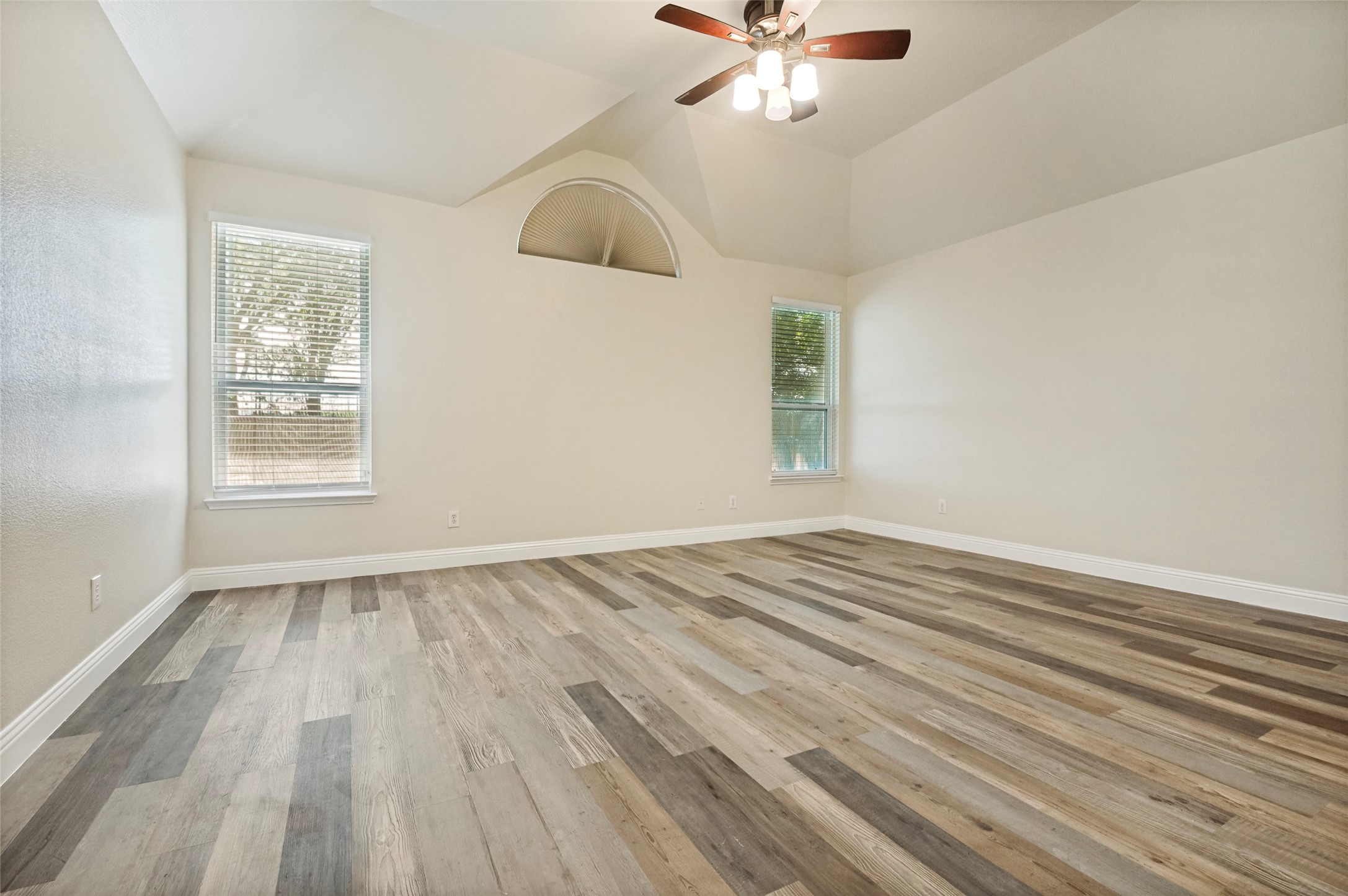2471 Somervell Trail Grand Prairie TX 75052