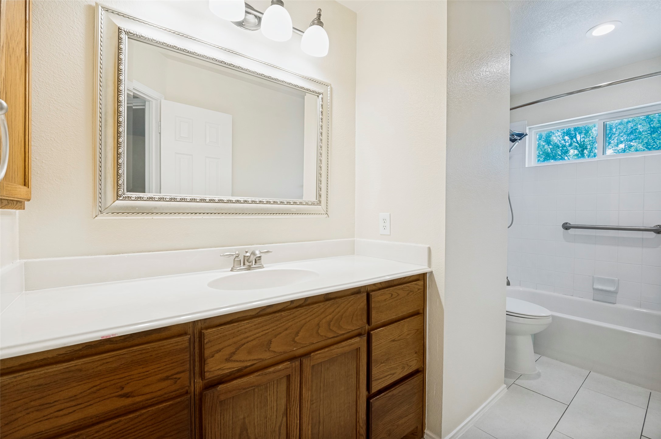 2471 Somervell Trail Grand Prairie TX 75052