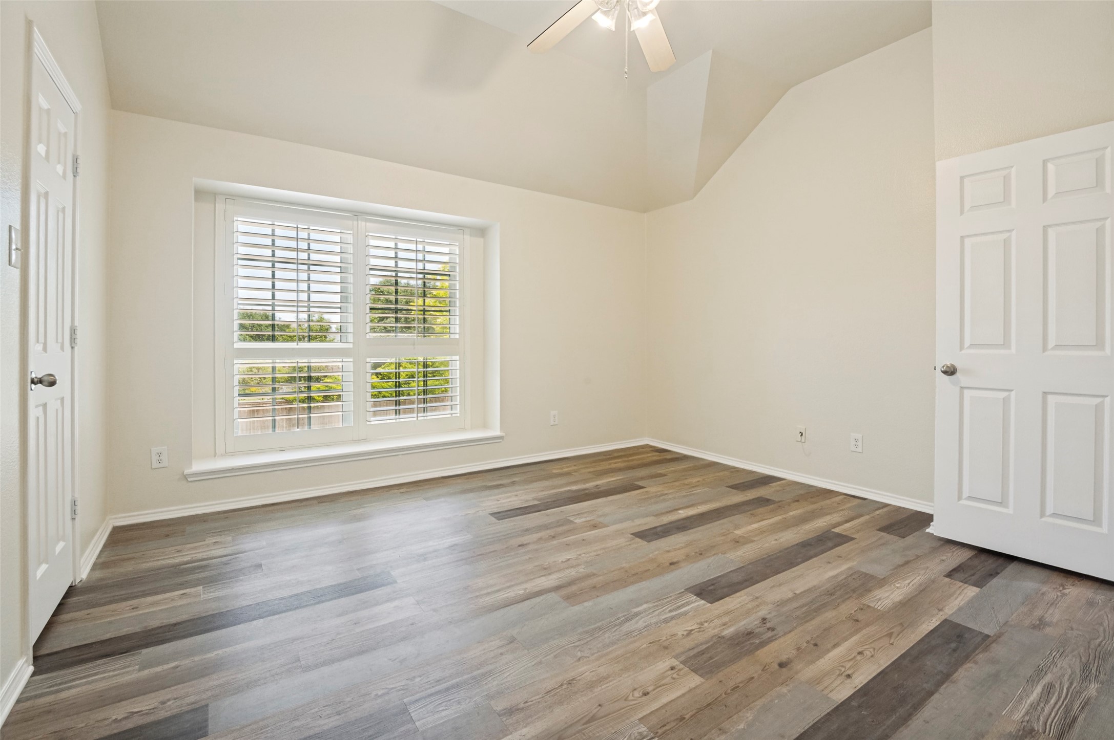 2471 Somervell Trail Grand Prairie TX 75052