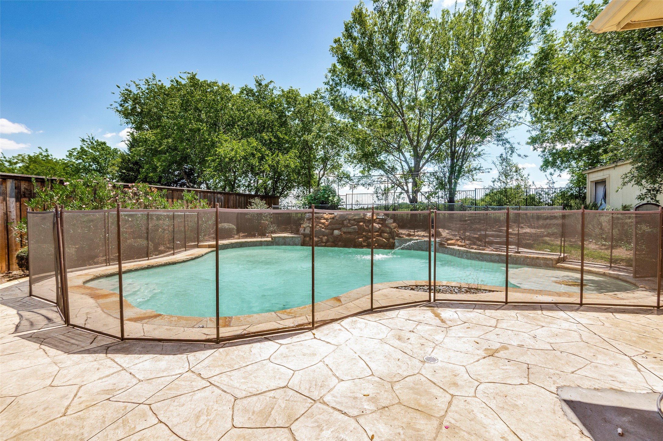 2471 Somervell Trail Grand Prairie TX 75052