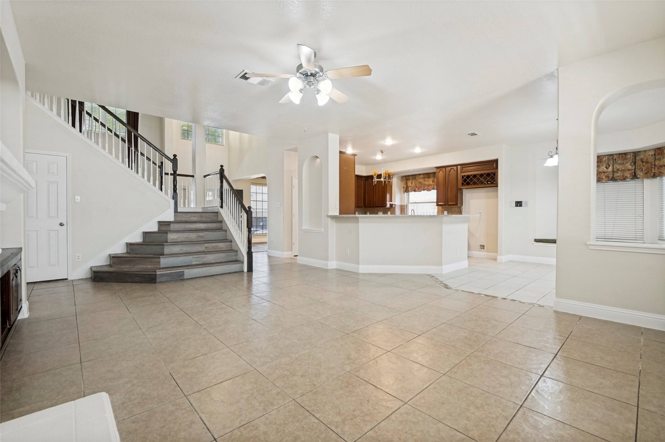 2471 Somervell Trail Grand Prairie TX 75052