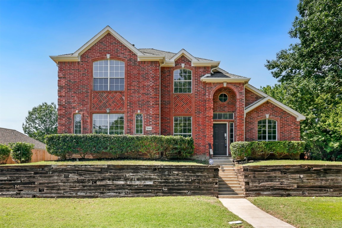 1243 Sawsawi Trail Desoto TX 75115