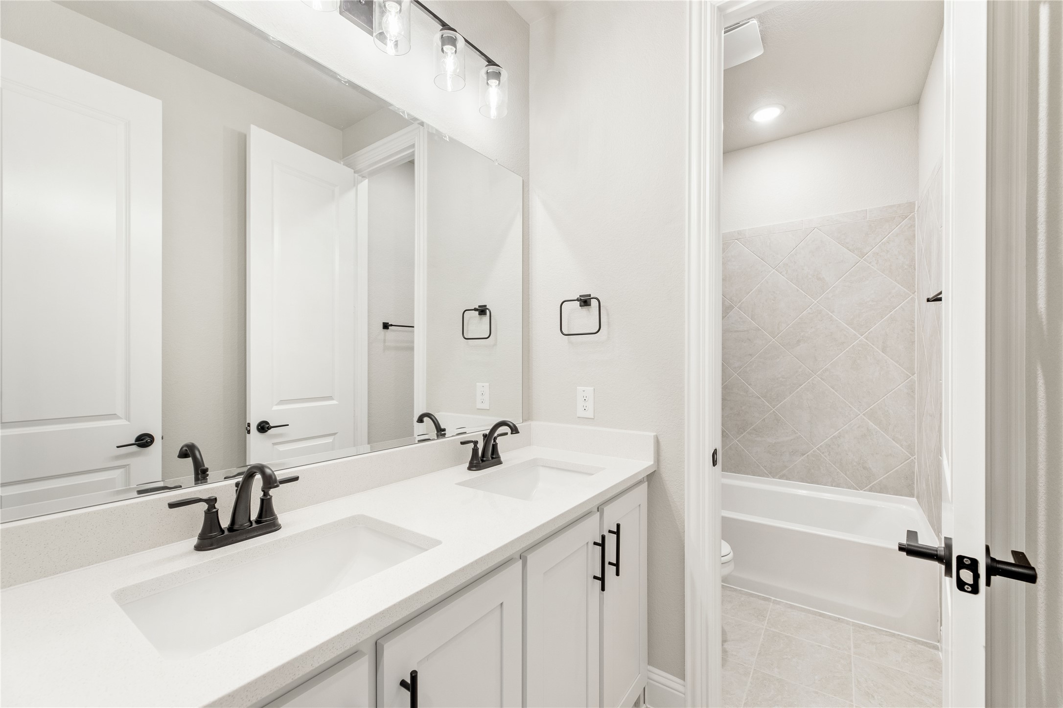 315 Spring Circle Red Oak TX 75154