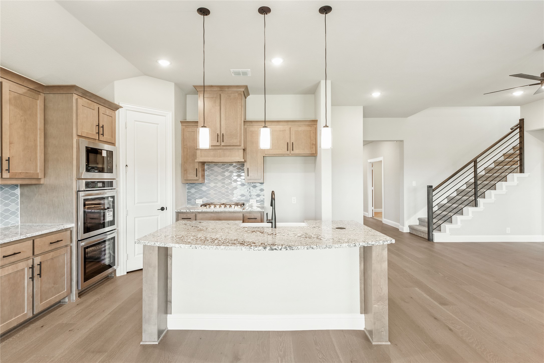 315 Spring Circle Red Oak TX 75154