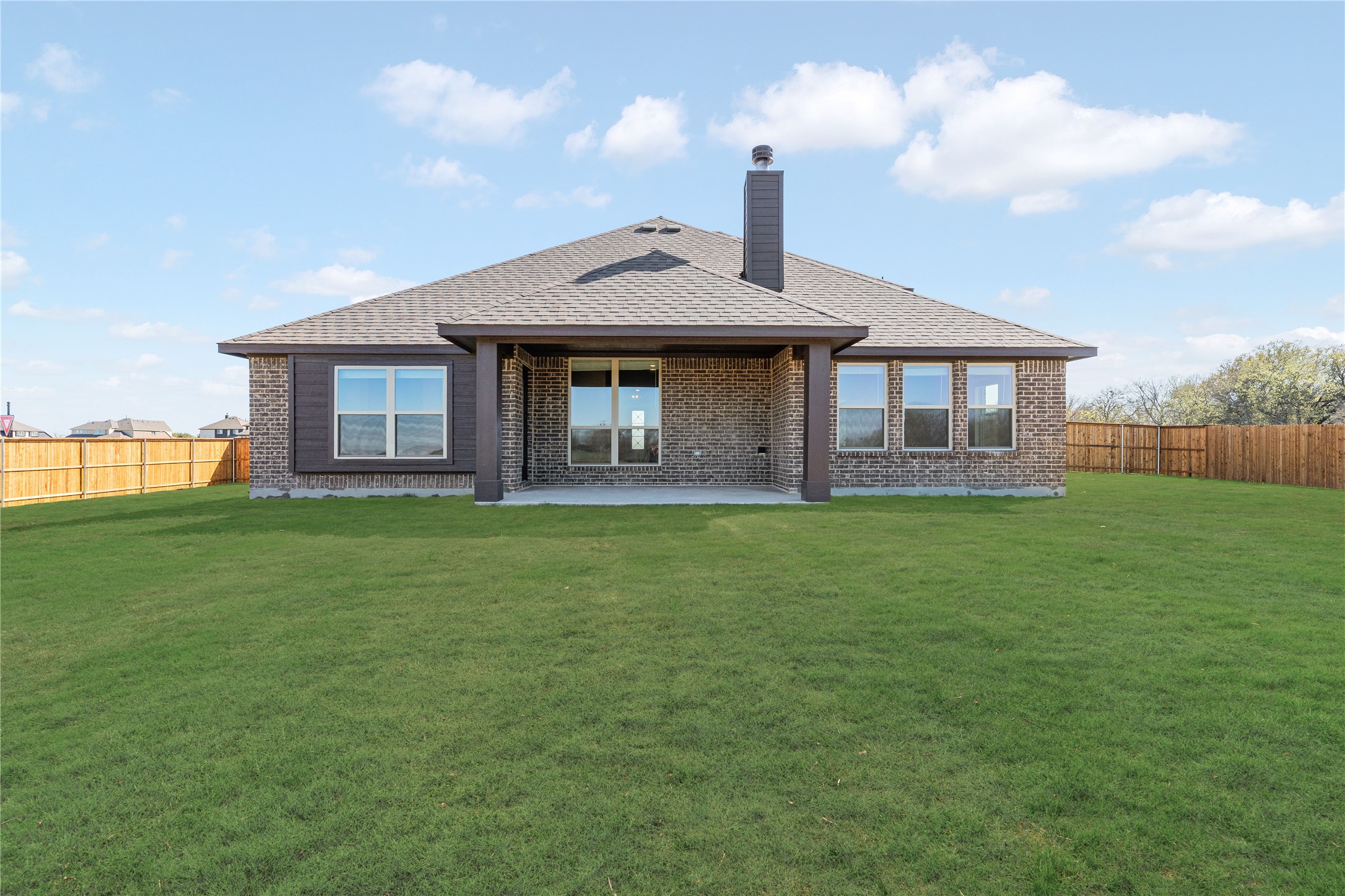 315 Spring Circle Red Oak TX 75154