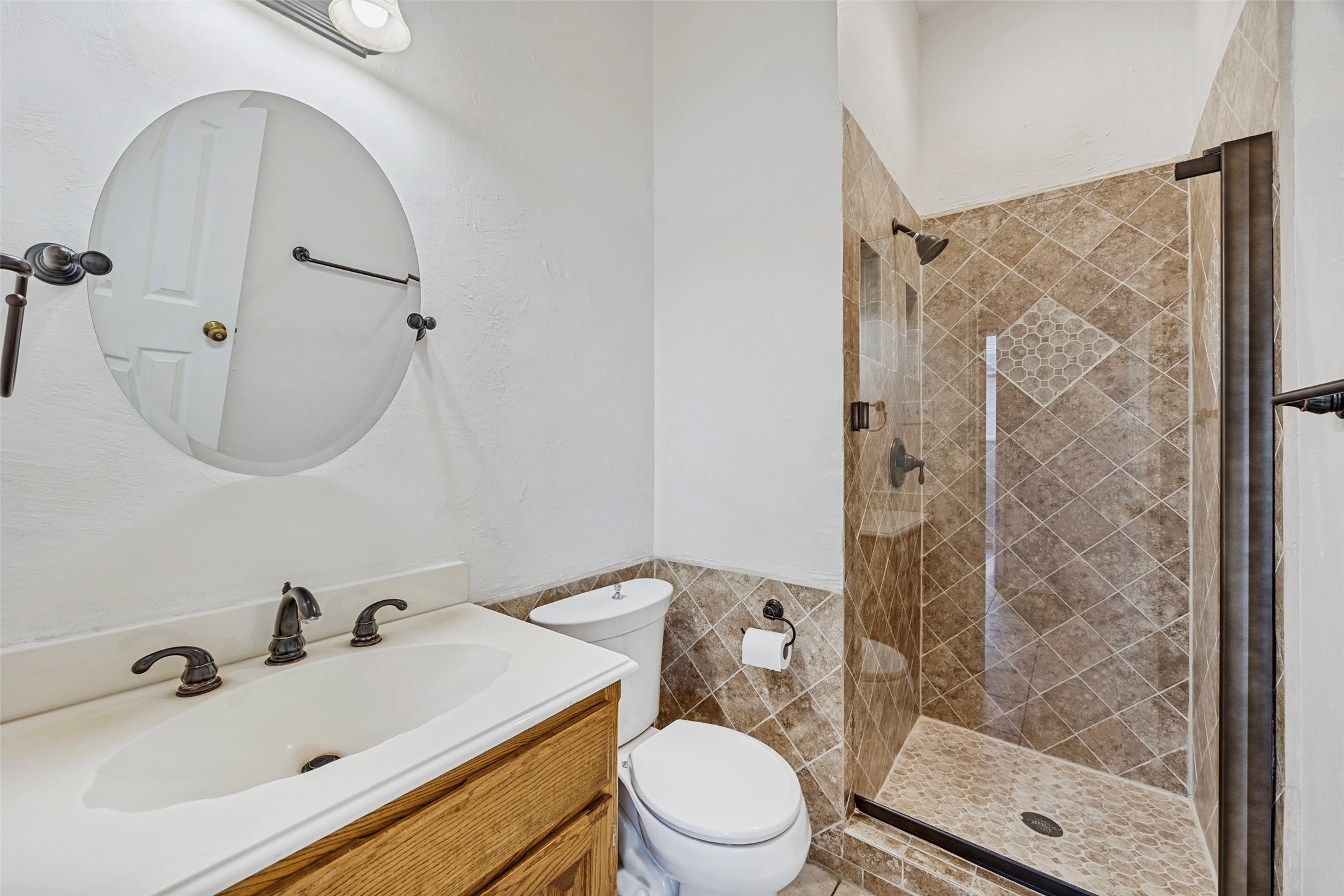 1902 Country Meadow Lane Richardson TX 75081