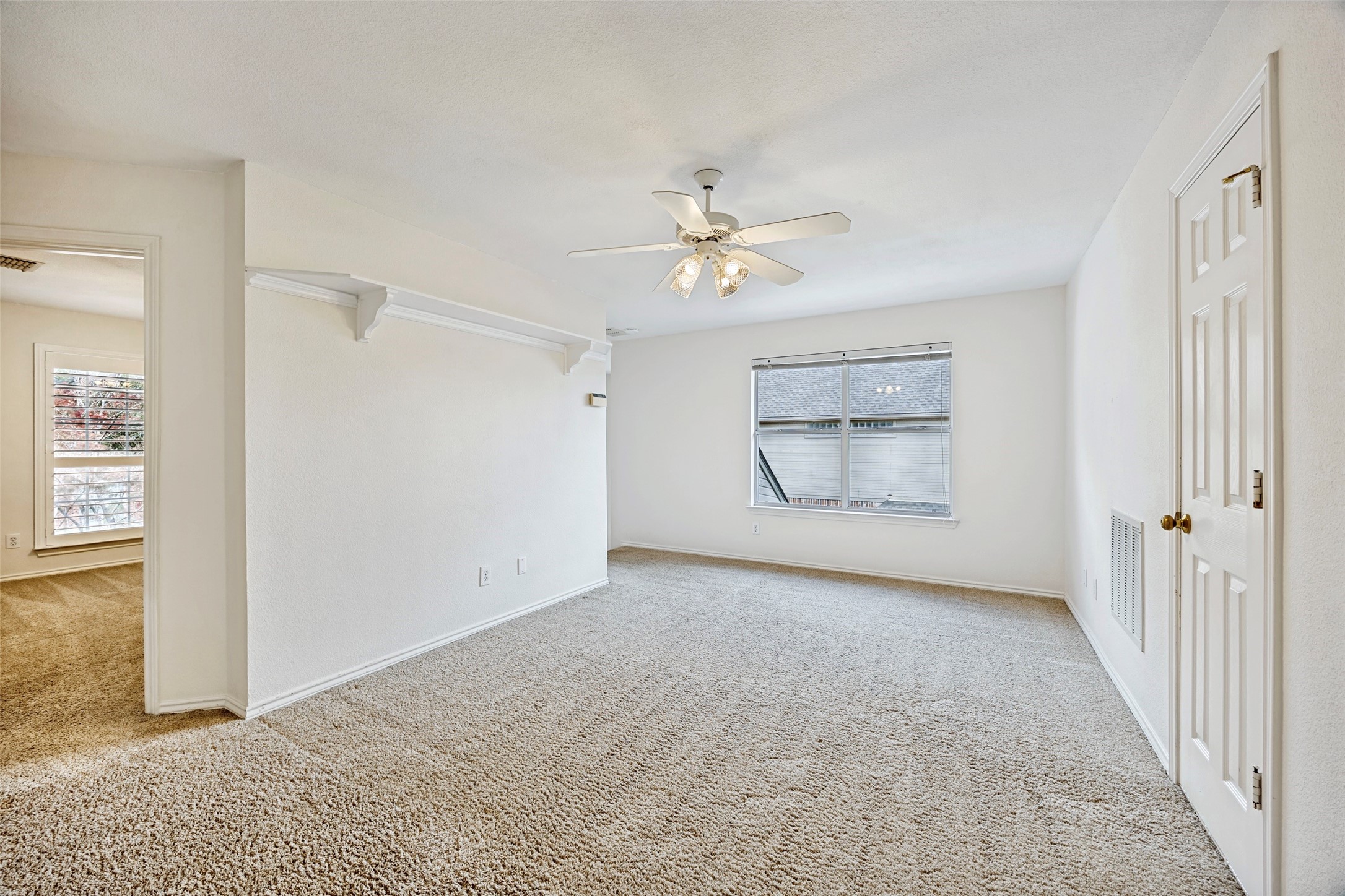 1902 Country Meadow Lane Richardson TX 75081