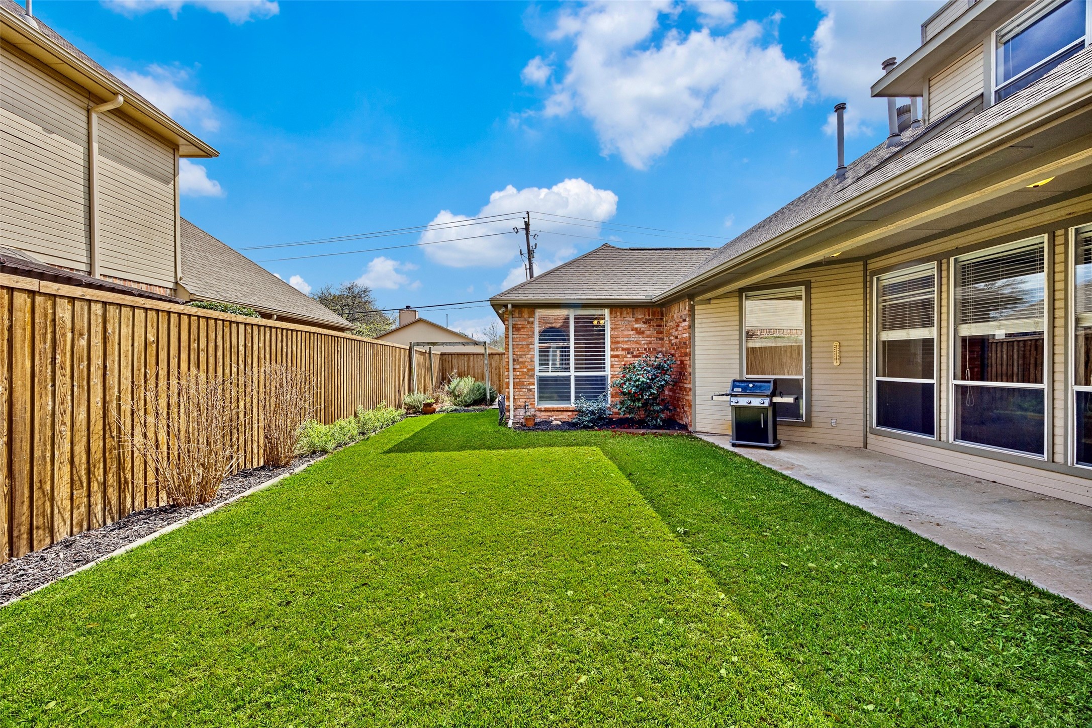1902 Country Meadow Lane Richardson TX 75081