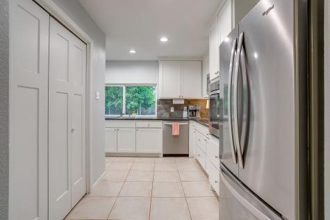 6413 Whitman Avenue Fort Worth TX 76133