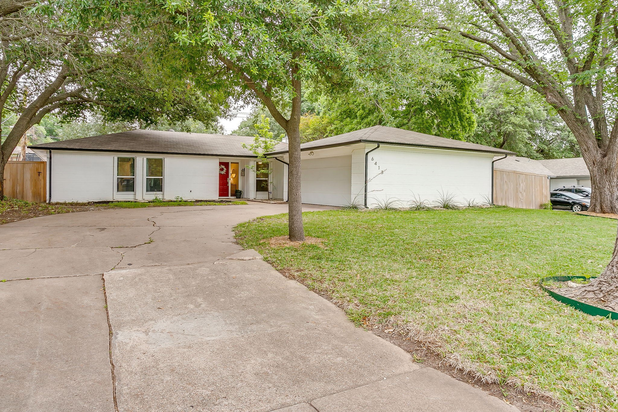 6413 Whitman Avenue Fort Worth TX 76133