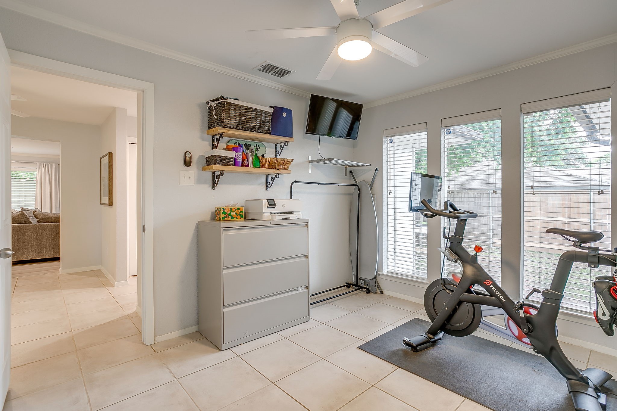 6413 Whitman Avenue Fort Worth TX 76133