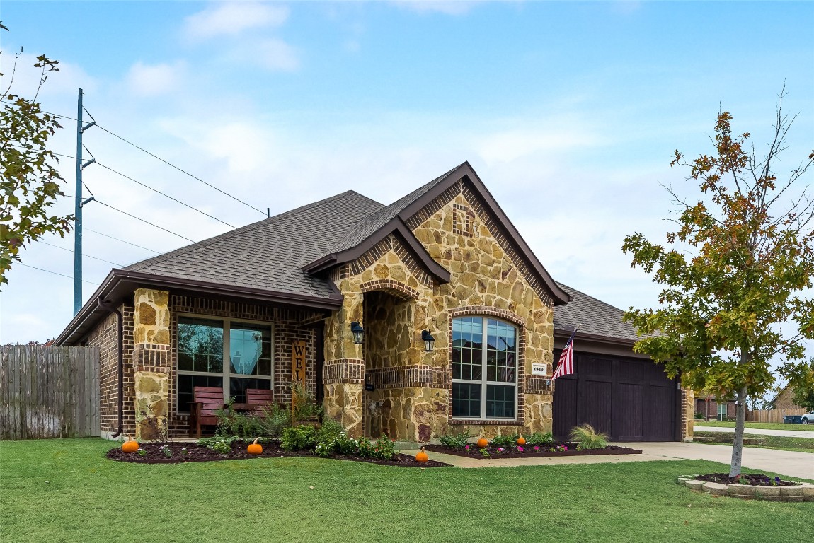 1819 Enchanted Cove Wylie TX 75098