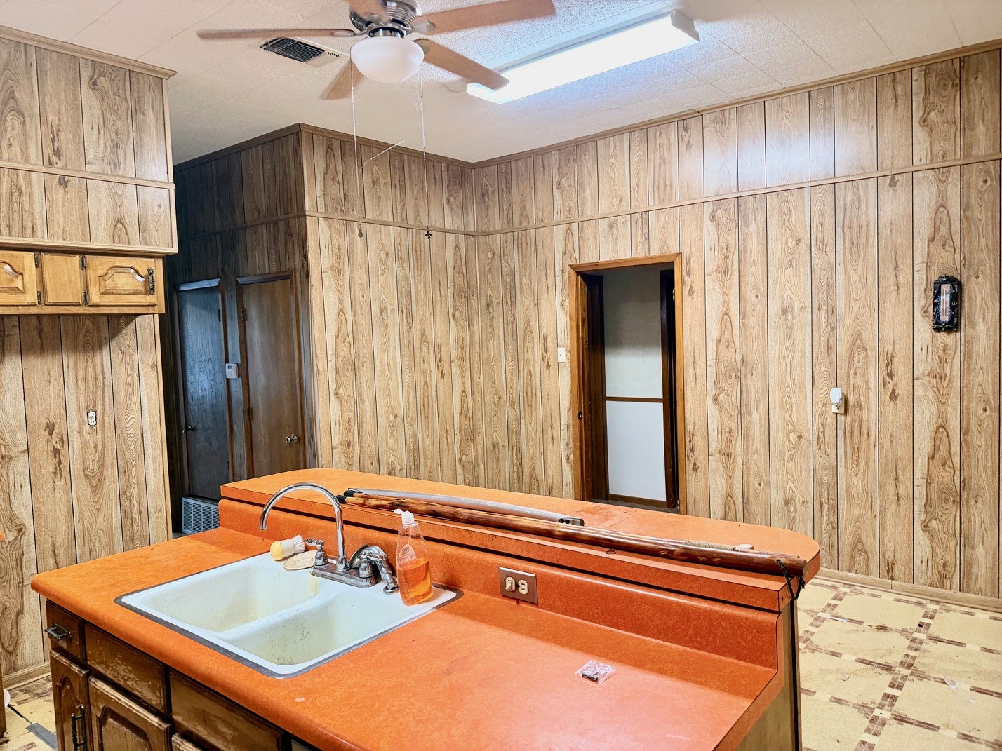 1215 NW 1st Avenue Mineral Wells TX 76067