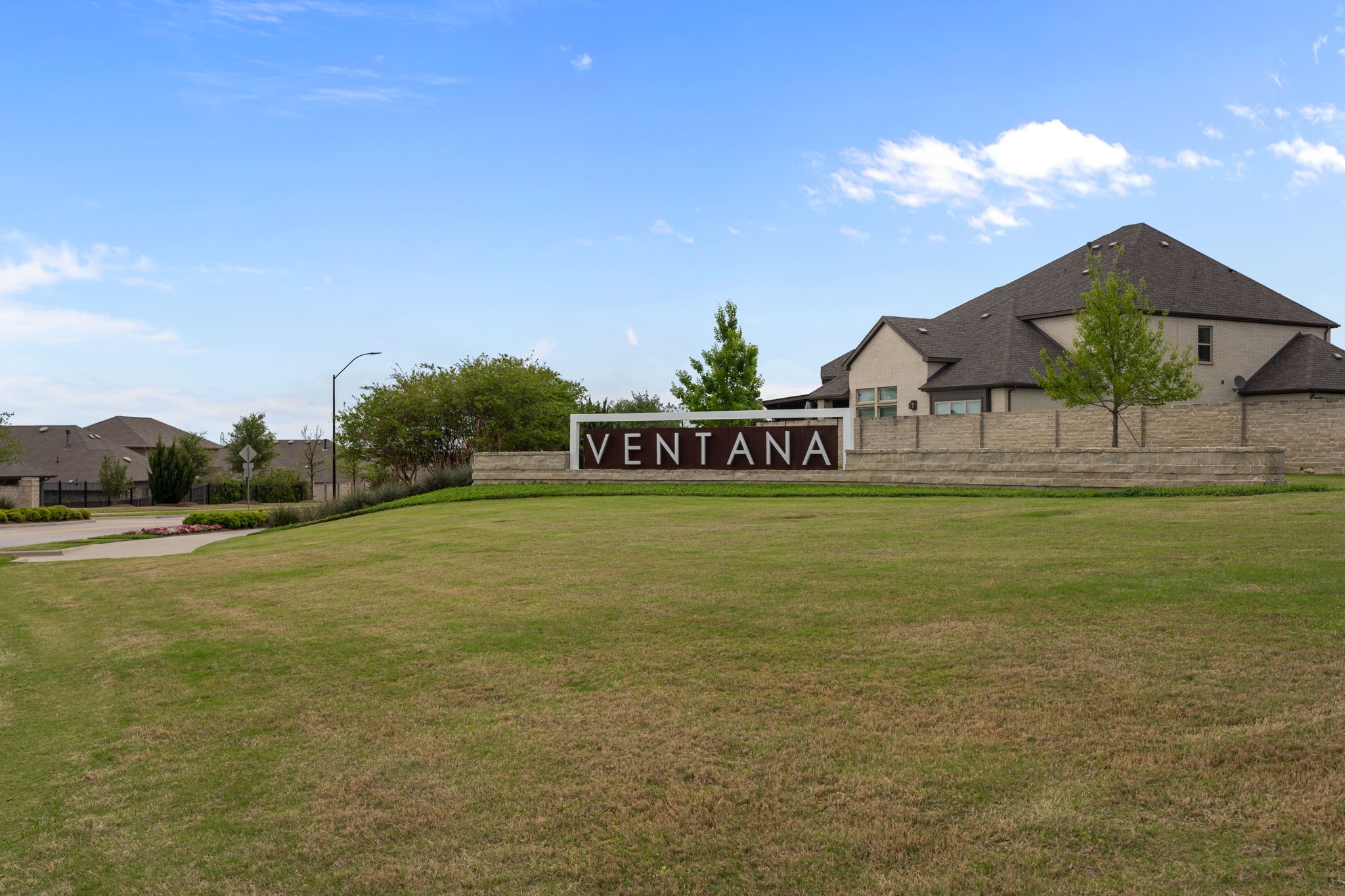 5577 Cypress Willow Bend Fort Worth TX 76126