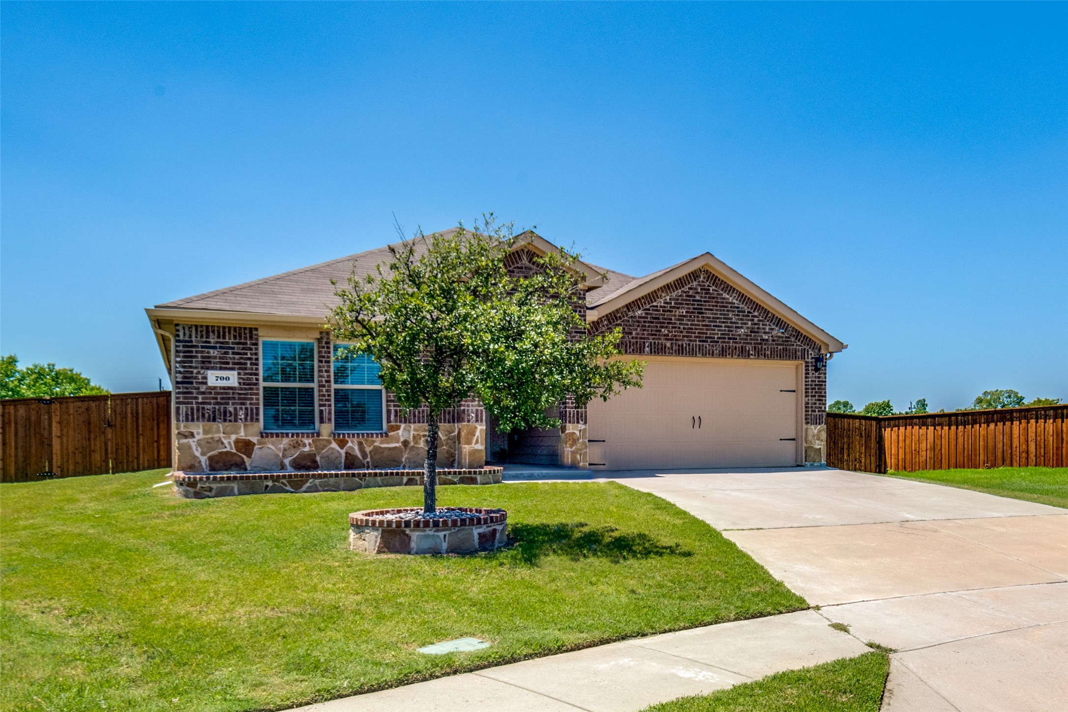 700 Meadow Creek Lane Josephine TX 75189