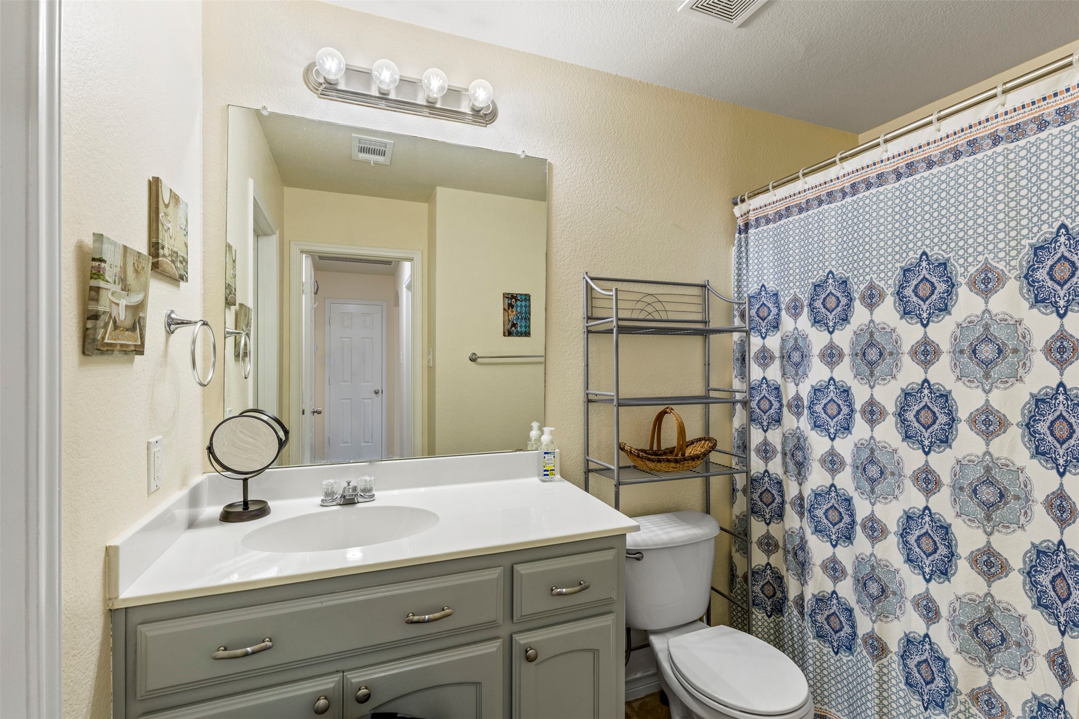 9236 Jason Drive White Settlement TX 76108
