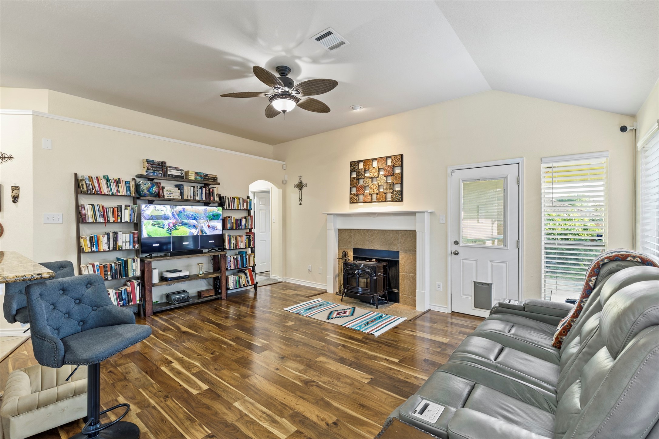 9236 Jason Drive White Settlement TX 76108