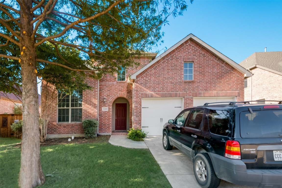 5300 Grovewood Drive Mckinney TX 75071