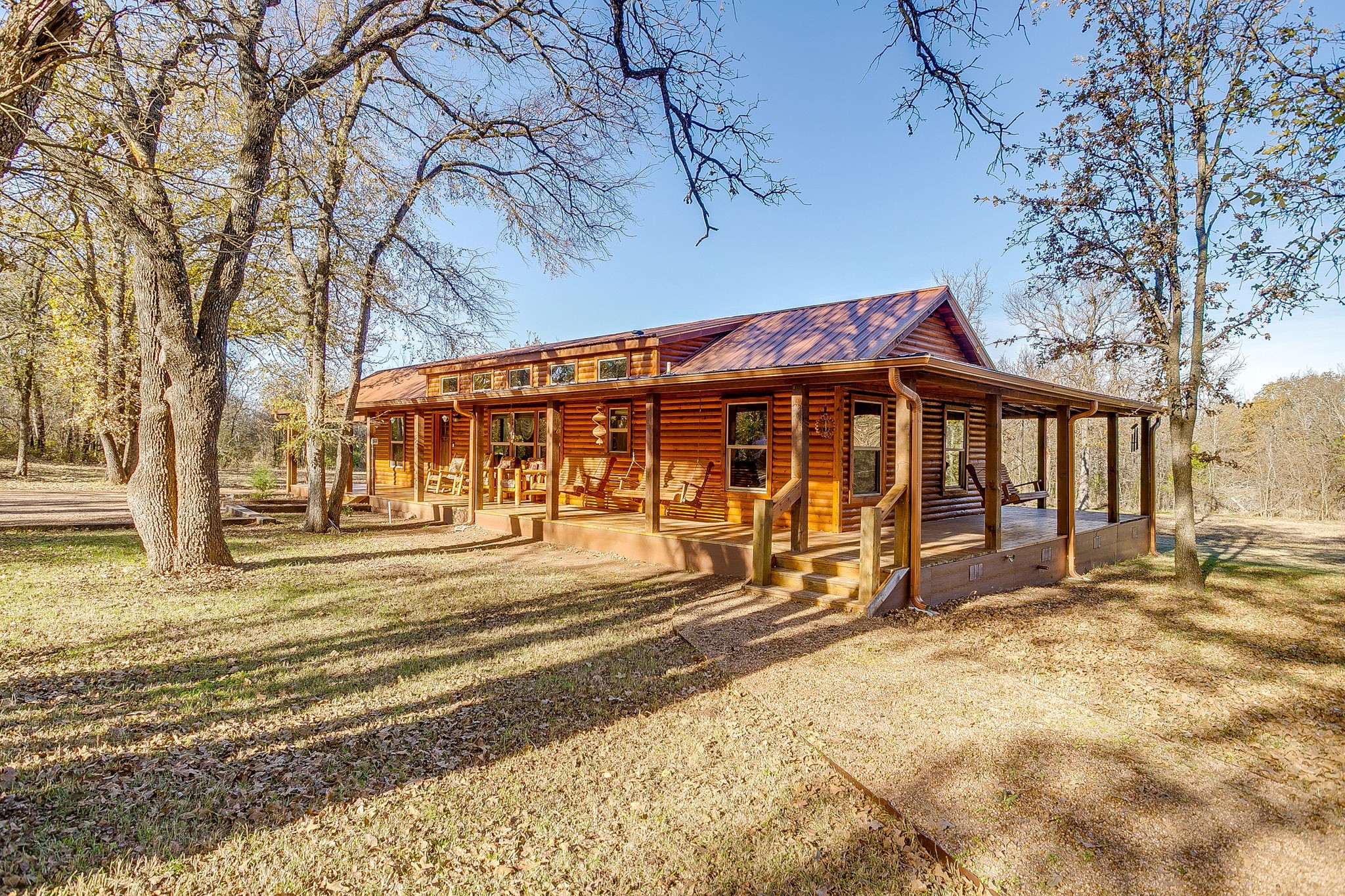 1512 E Henderson Street Cleburne TX 76031