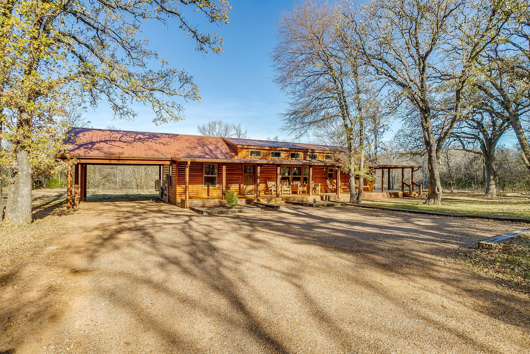 1512 E Henderson Street Cleburne TX 76031