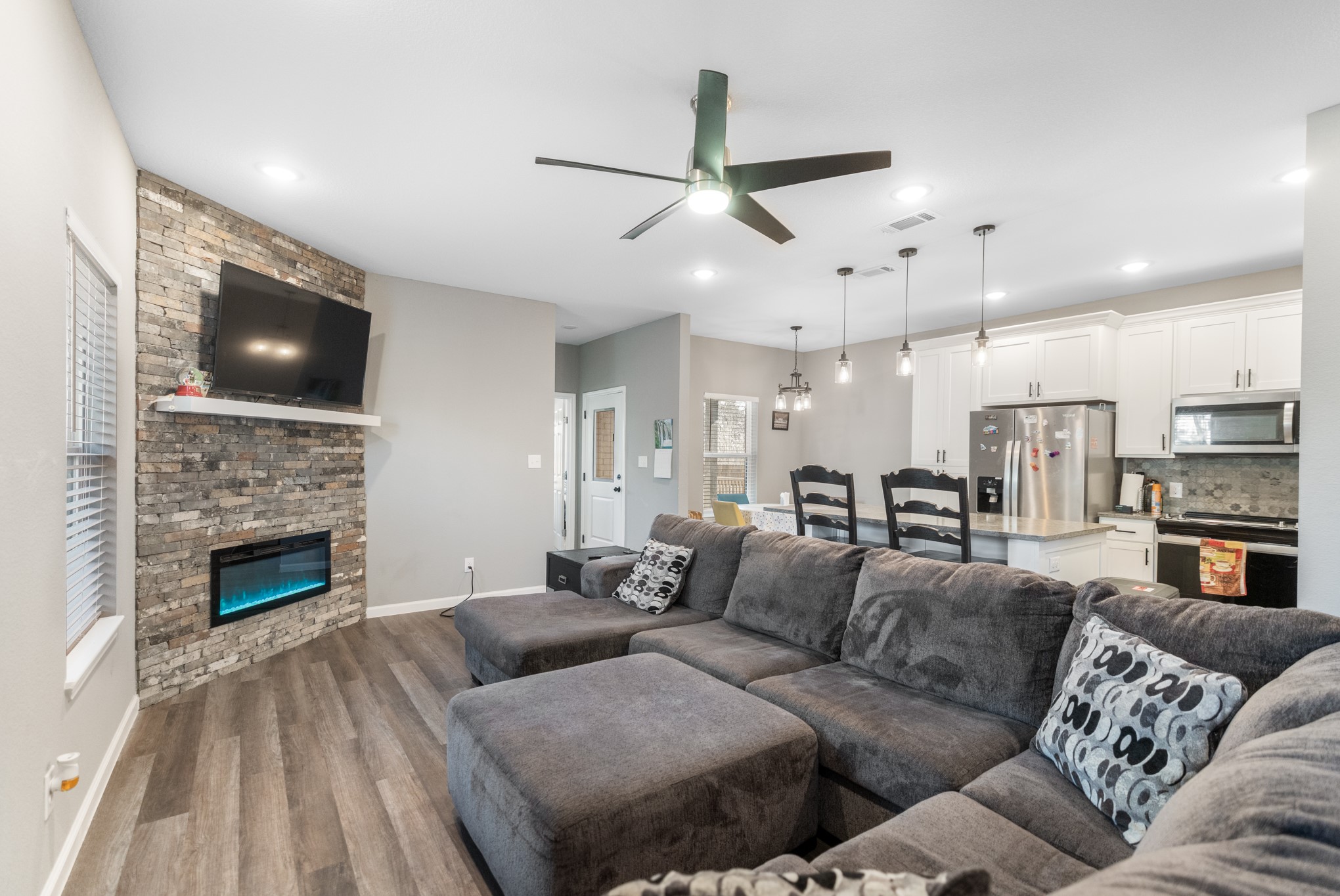 207 S James Street Alvarado TX 76009