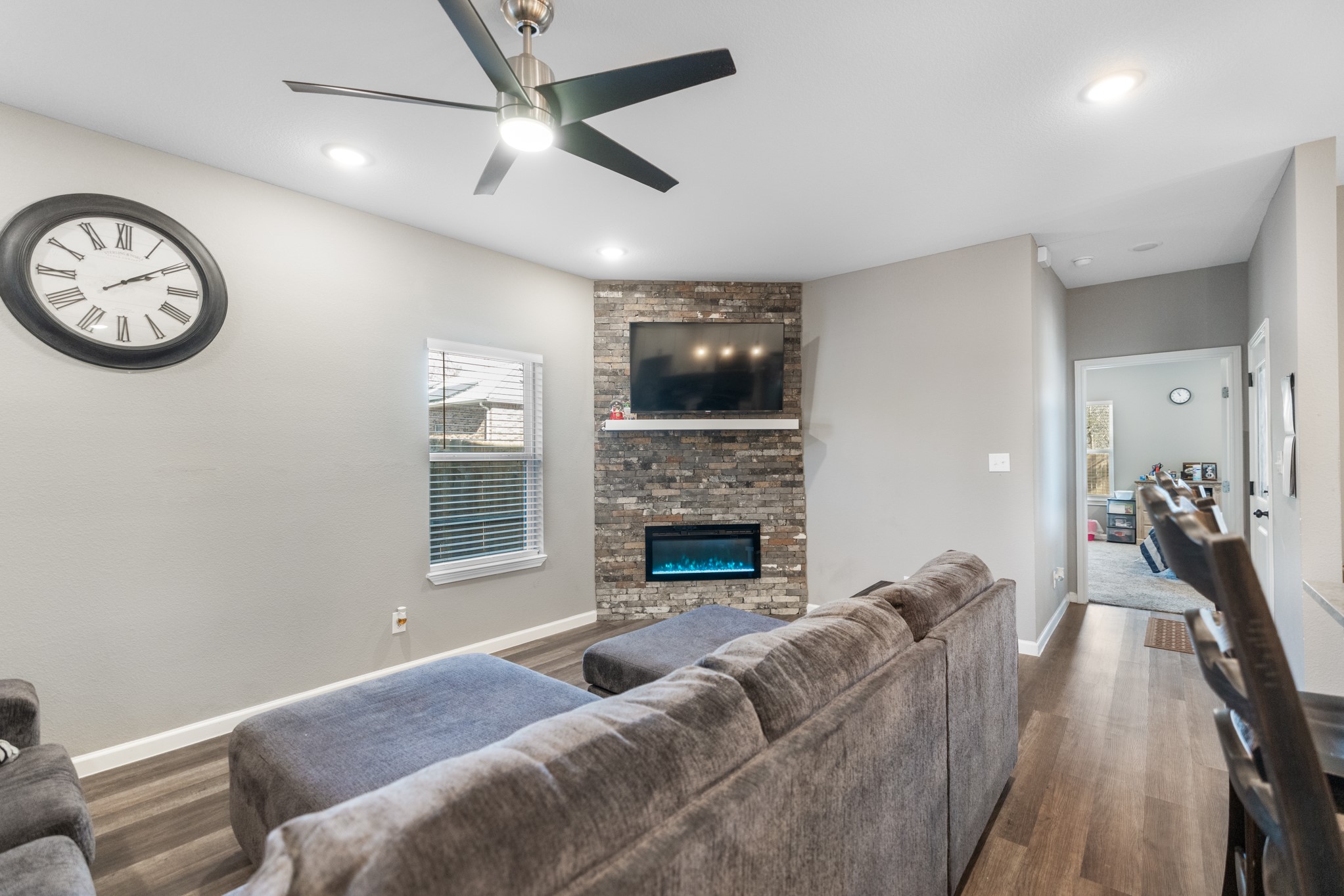 207 S James Street Alvarado TX 76009