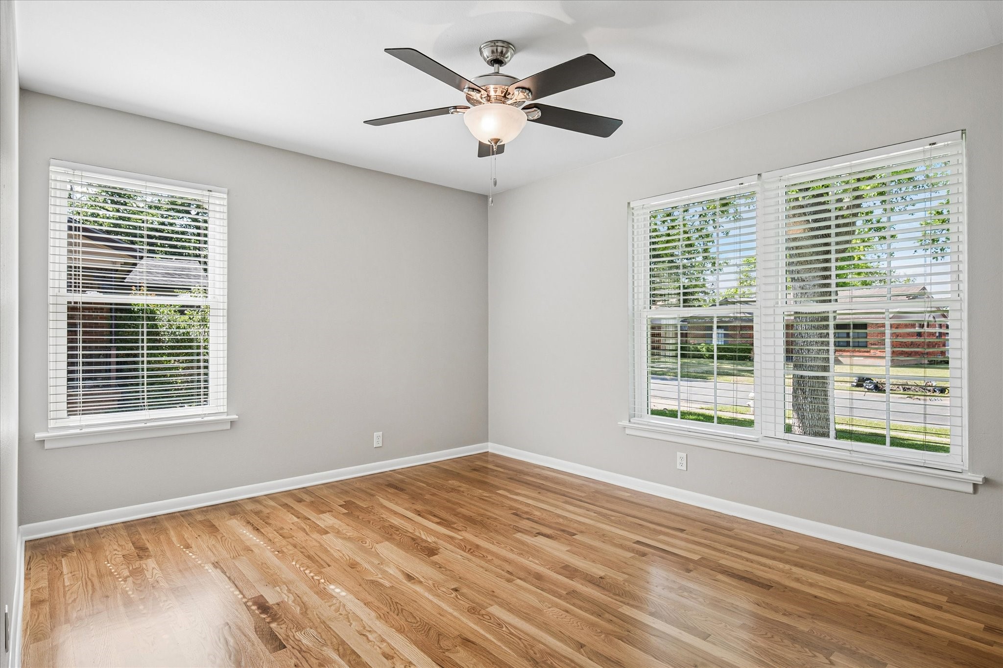 1831 Swan Drive Dallas TX 75228