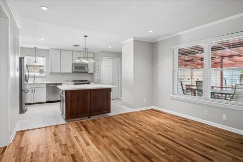 1831 Swan Drive Dallas TX 75228