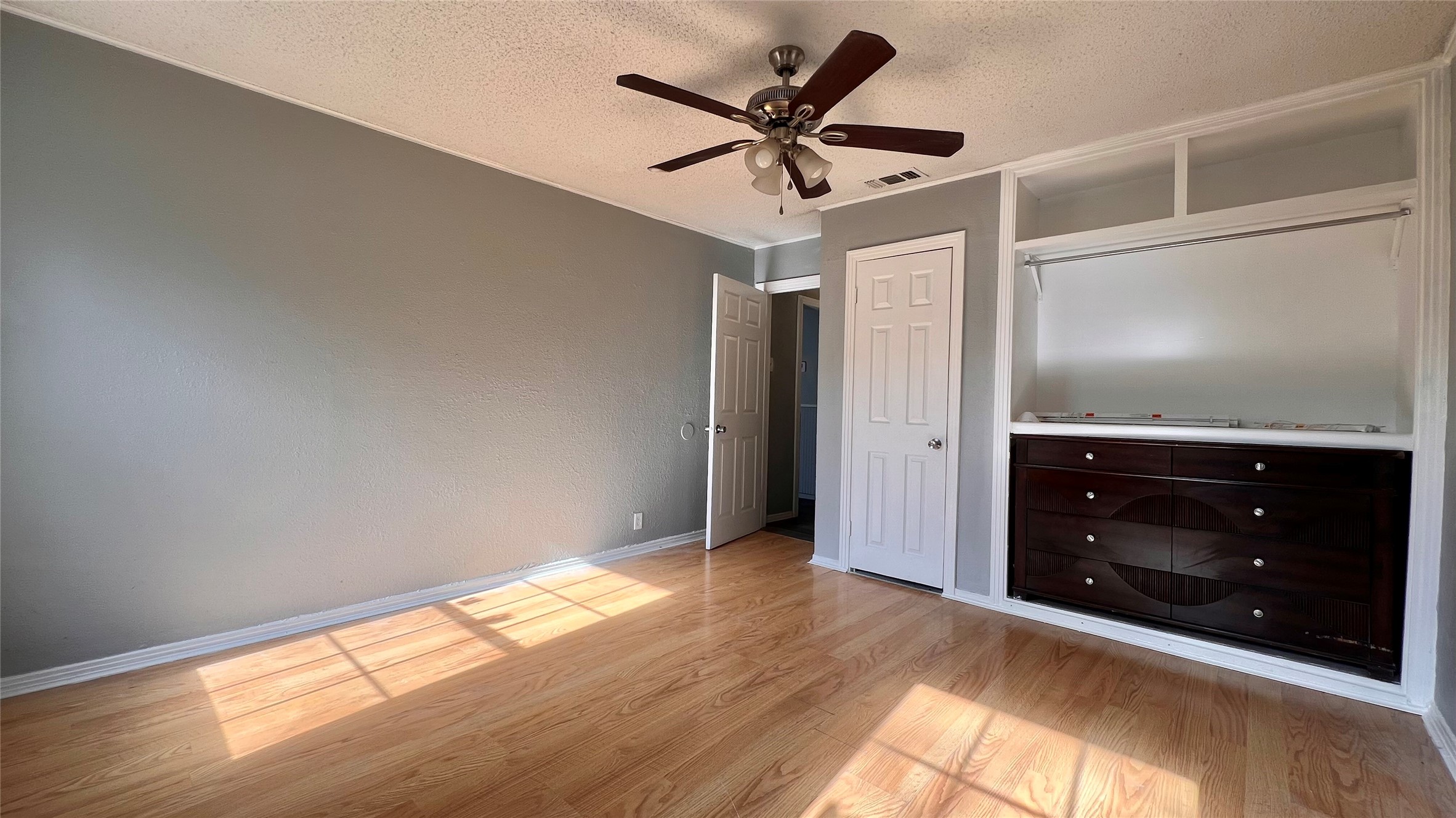 2522 N Hughes Avenue Fort Worth TX 76103