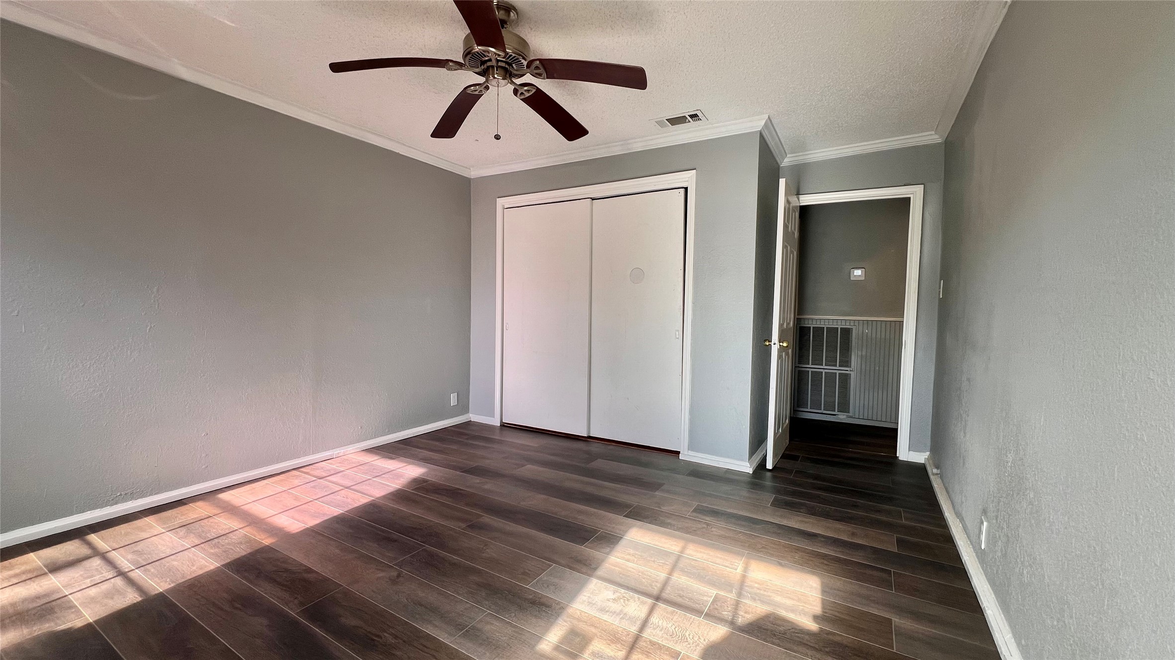 2522 N Hughes Avenue Fort Worth TX 76103